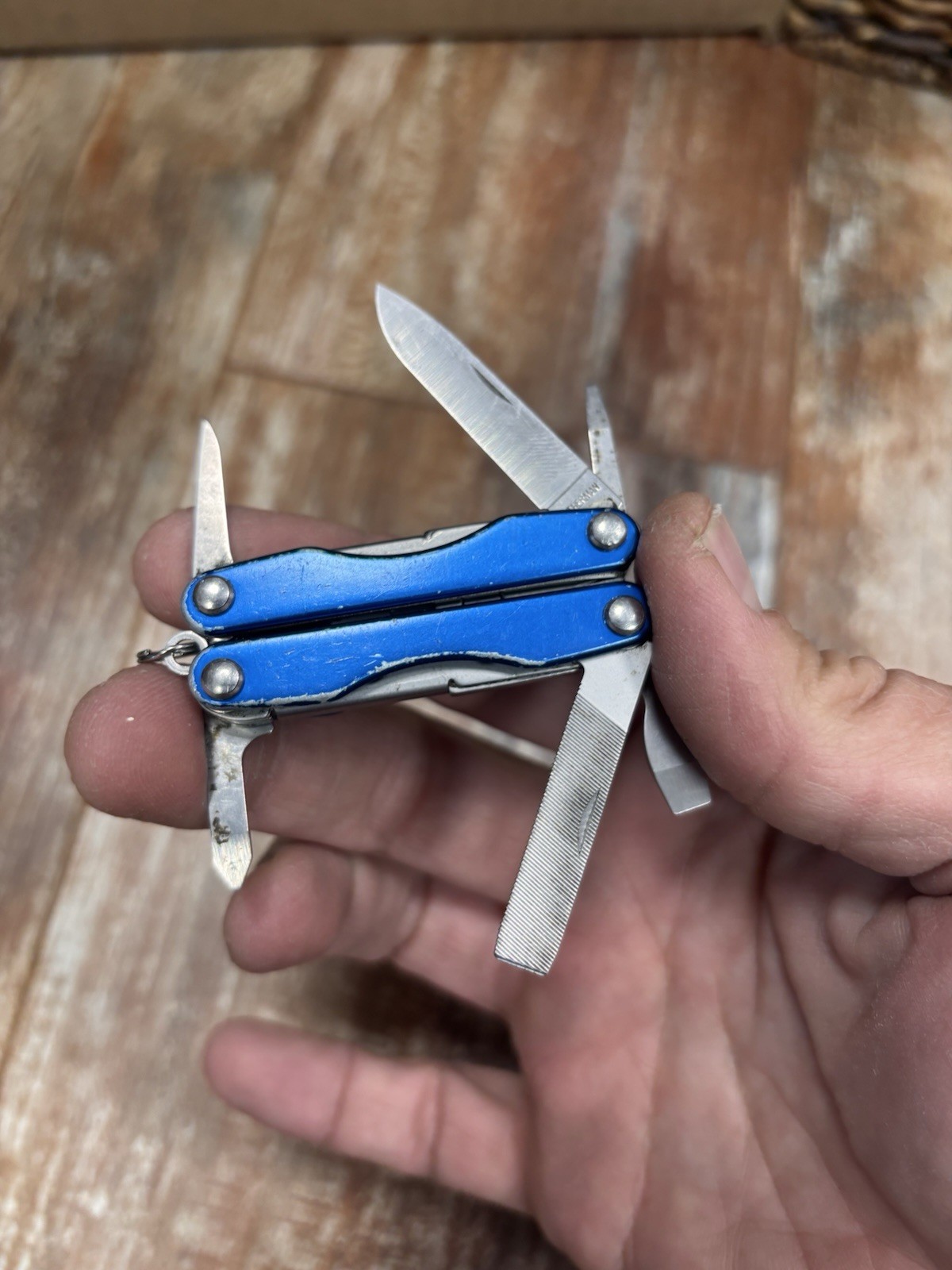 Leatherman Squirt P4 Blue Plier Multi-Tool Key Ring USA Retired