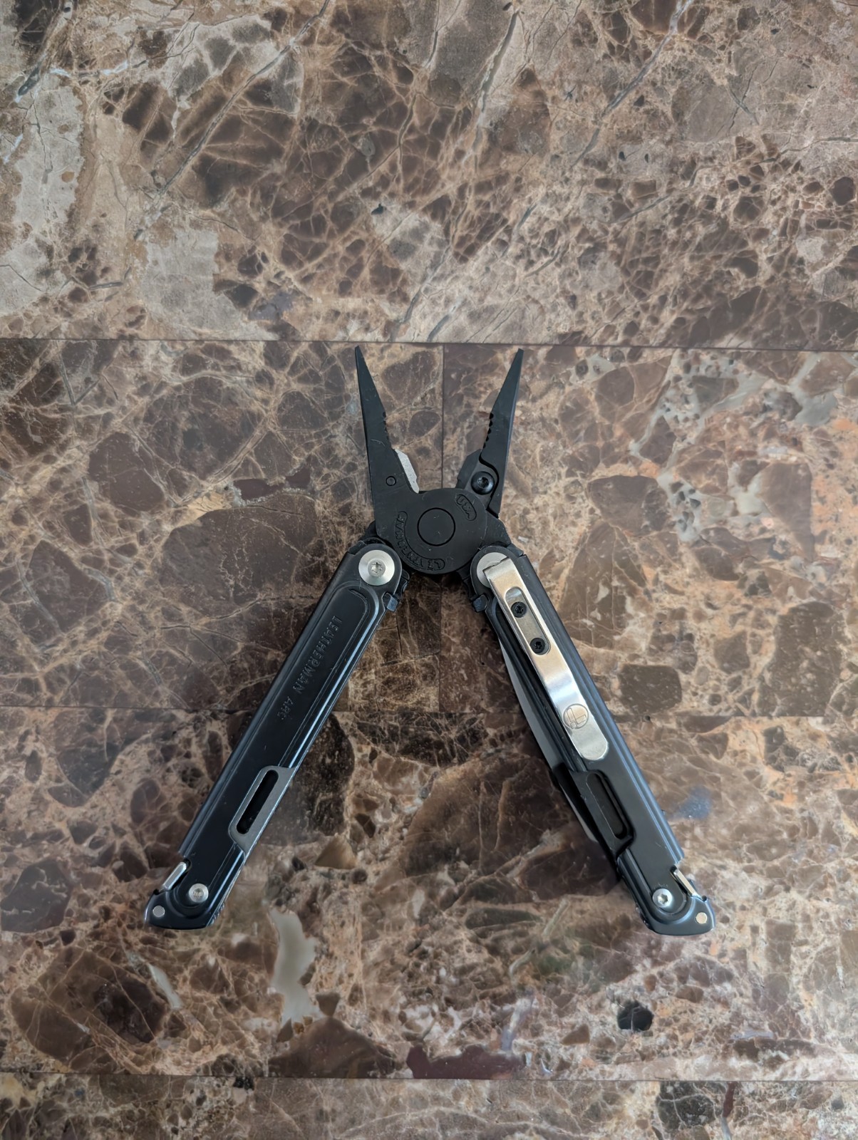 Leatherman Arc Obsidian | Vault Retired w/ Bit Kit & Black Leather Sheath – New