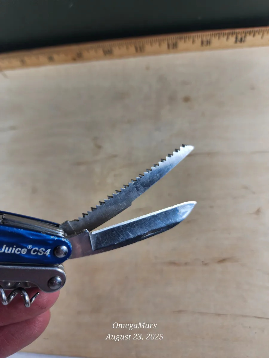 Leatherman Juice CS4 #13Gr Light usage