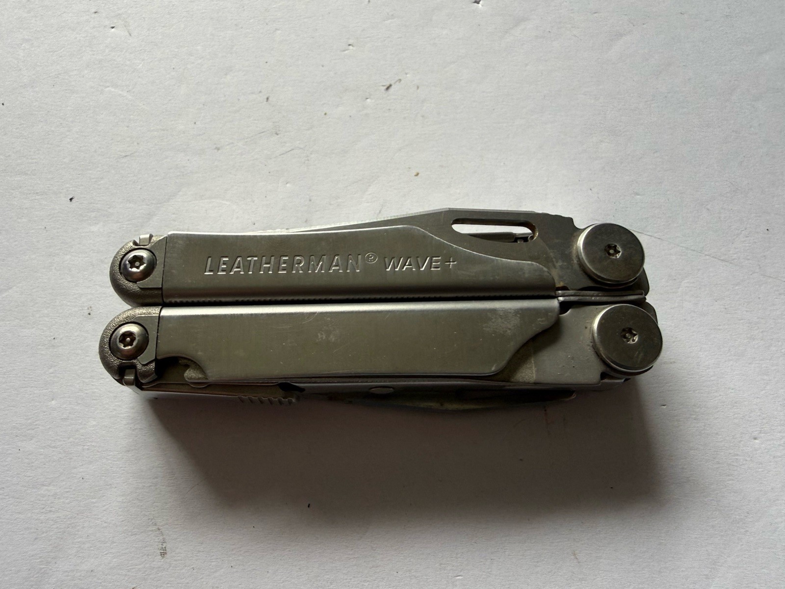 Leatherman Wave Plus + Multi-Tool! SILVER & BLACK! WITH SHEATH! FAST SHIPPING
