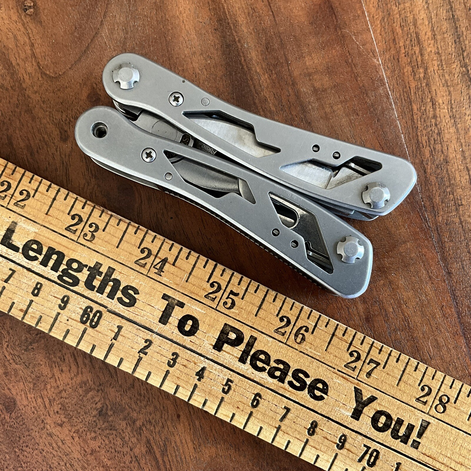 Stanley 2CR Multitool Repair Parts