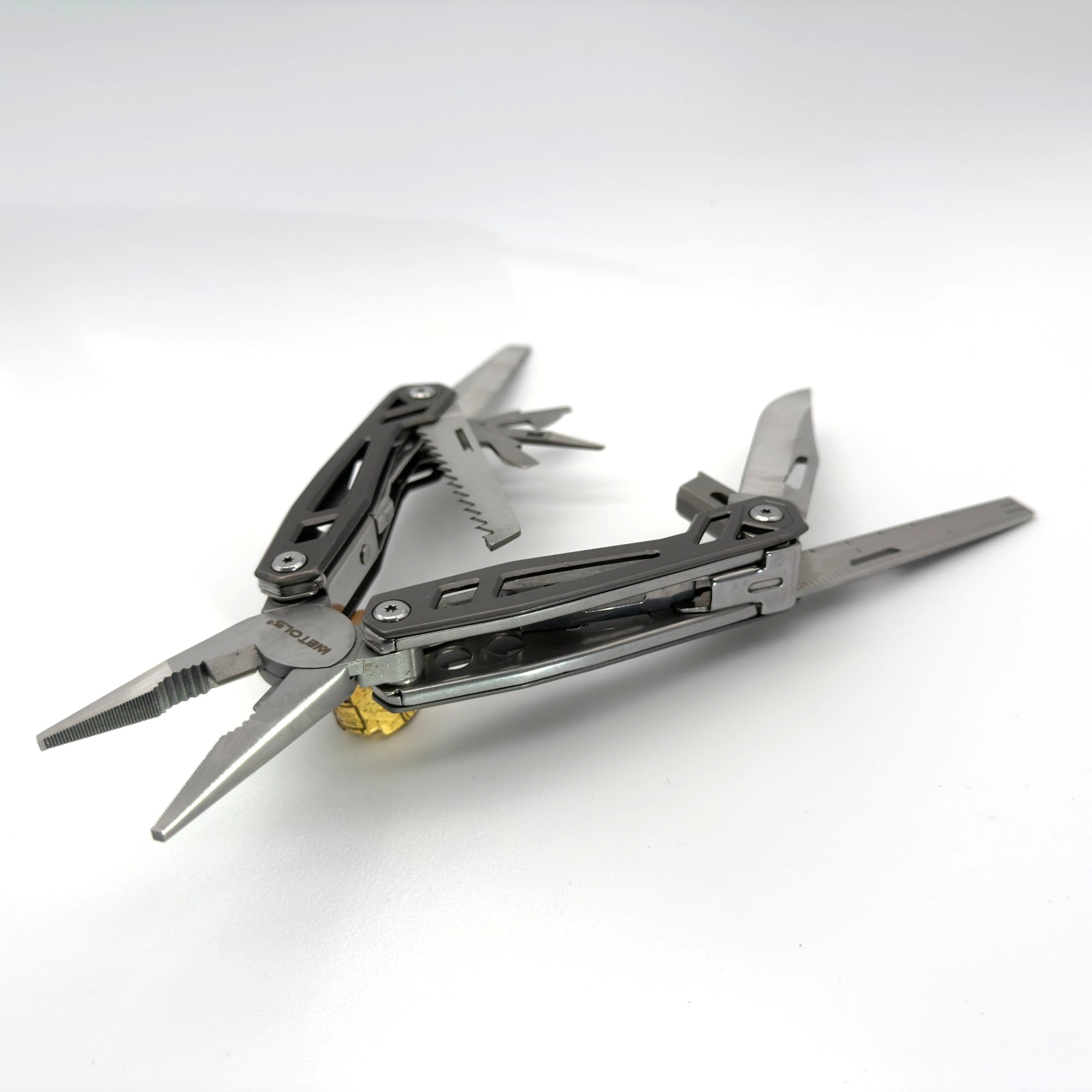 WETOLS Multi-Tool Pocket Knife – 12-in-1 Stainless Steel – Great Condition