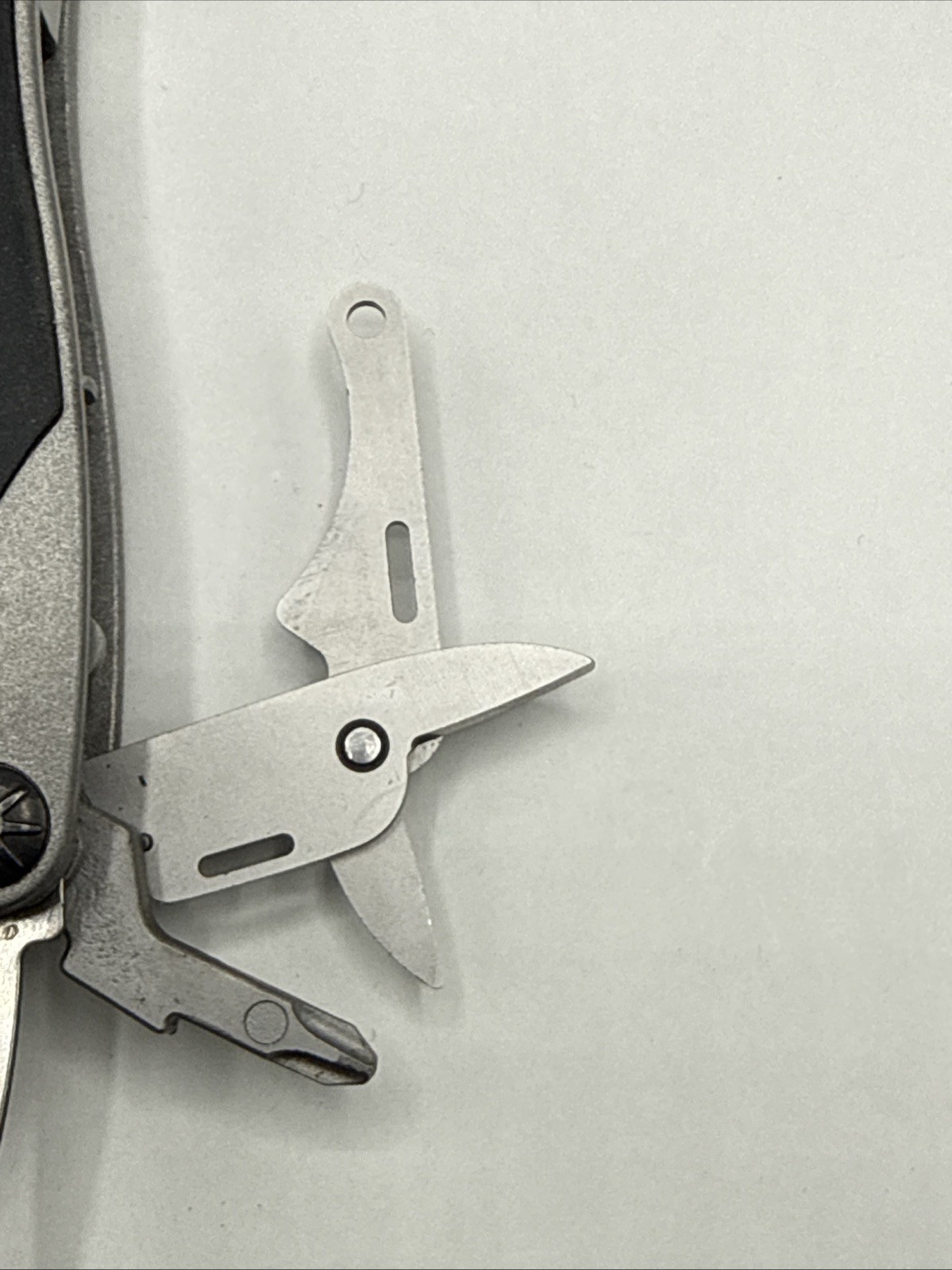 Gerber Multi-Plier 700 Legend with Sheath- Silver