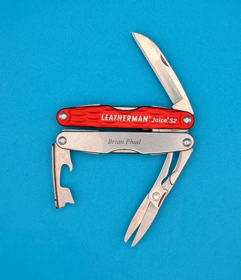 Leatherman Juice S2 Cinnabar Orange Multi Tool! RETIRED! WITH SHEATH!