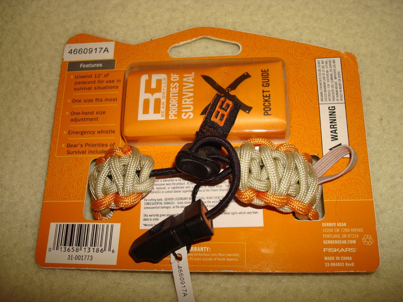 Gerber Bear Grylls Survival Bracelet – 12′ Paracord, Whistle and Pocket Guide