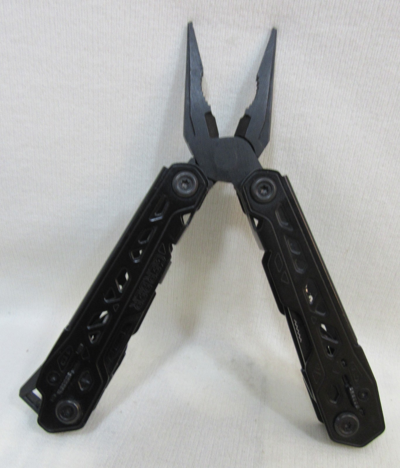 Gerber Truss Multi-Tool: 6.5 in. (Black) W/ Sheath