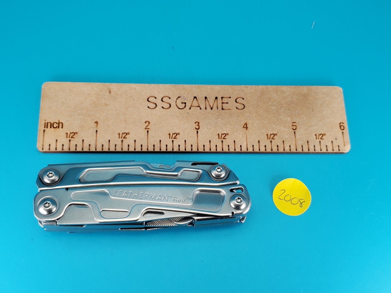 Leatherman Rev 3.8″ Multi-Tool, Stainless!