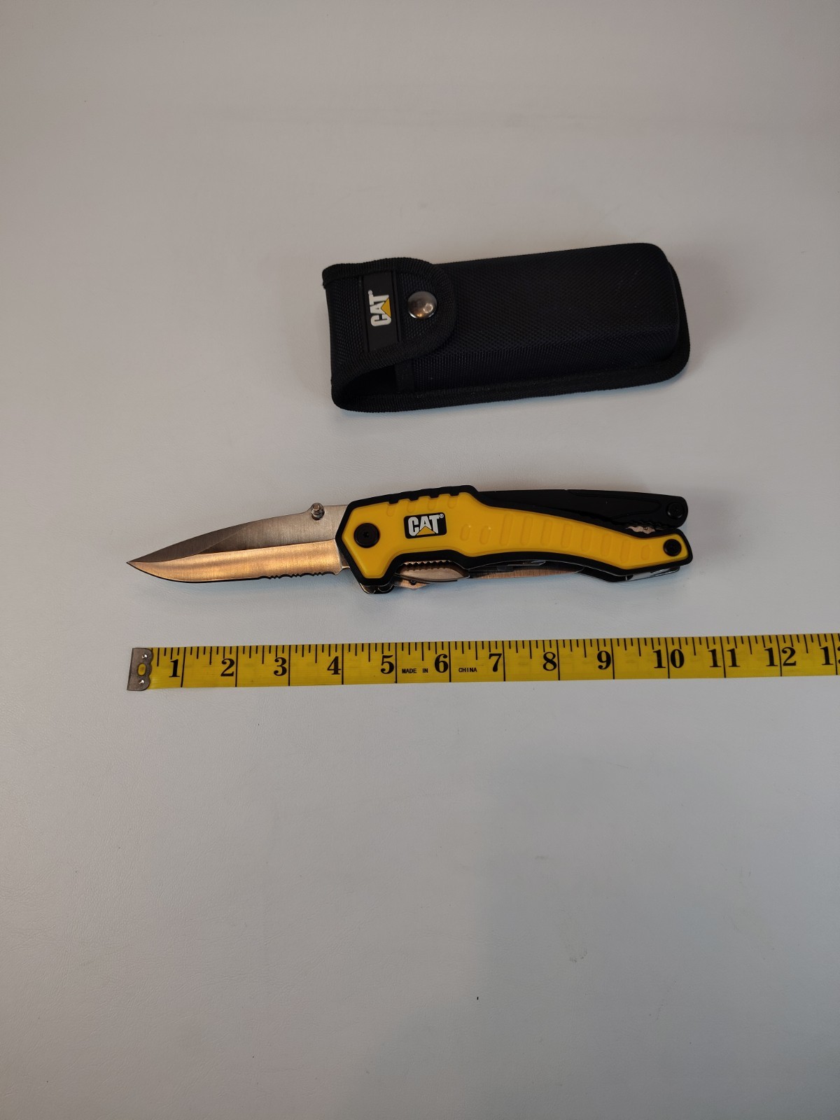 CAT Caterpillar 9-in-1 Multi Tool Folding Pliers Knife Saw Screwdriver w/ Pouch