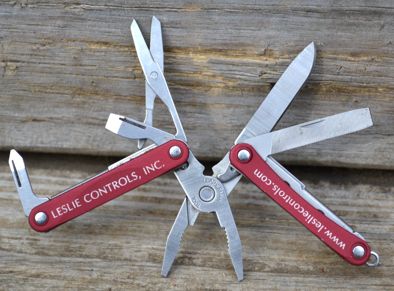 Genuine Leatherman Squirt PS4 Red Multitools Knife, Plier Multi-Tools–Excellent
