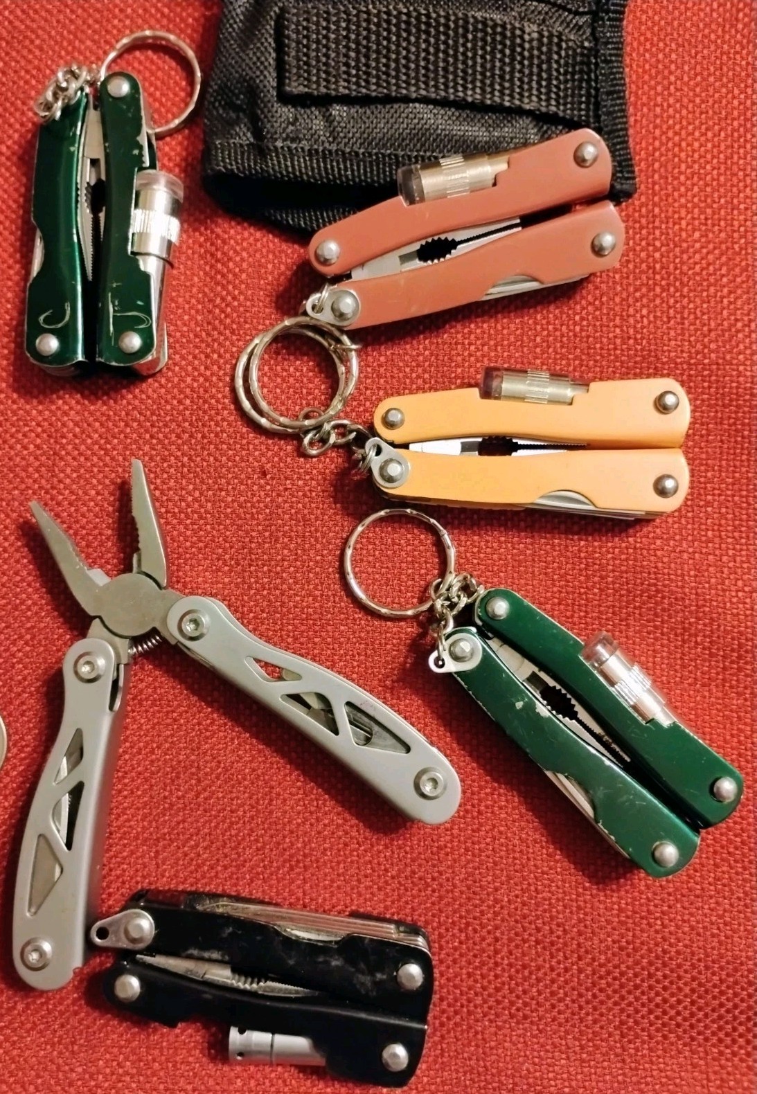 Multitool smaller size 14pc lot working EDC camping Cabelas flashlight Columbia