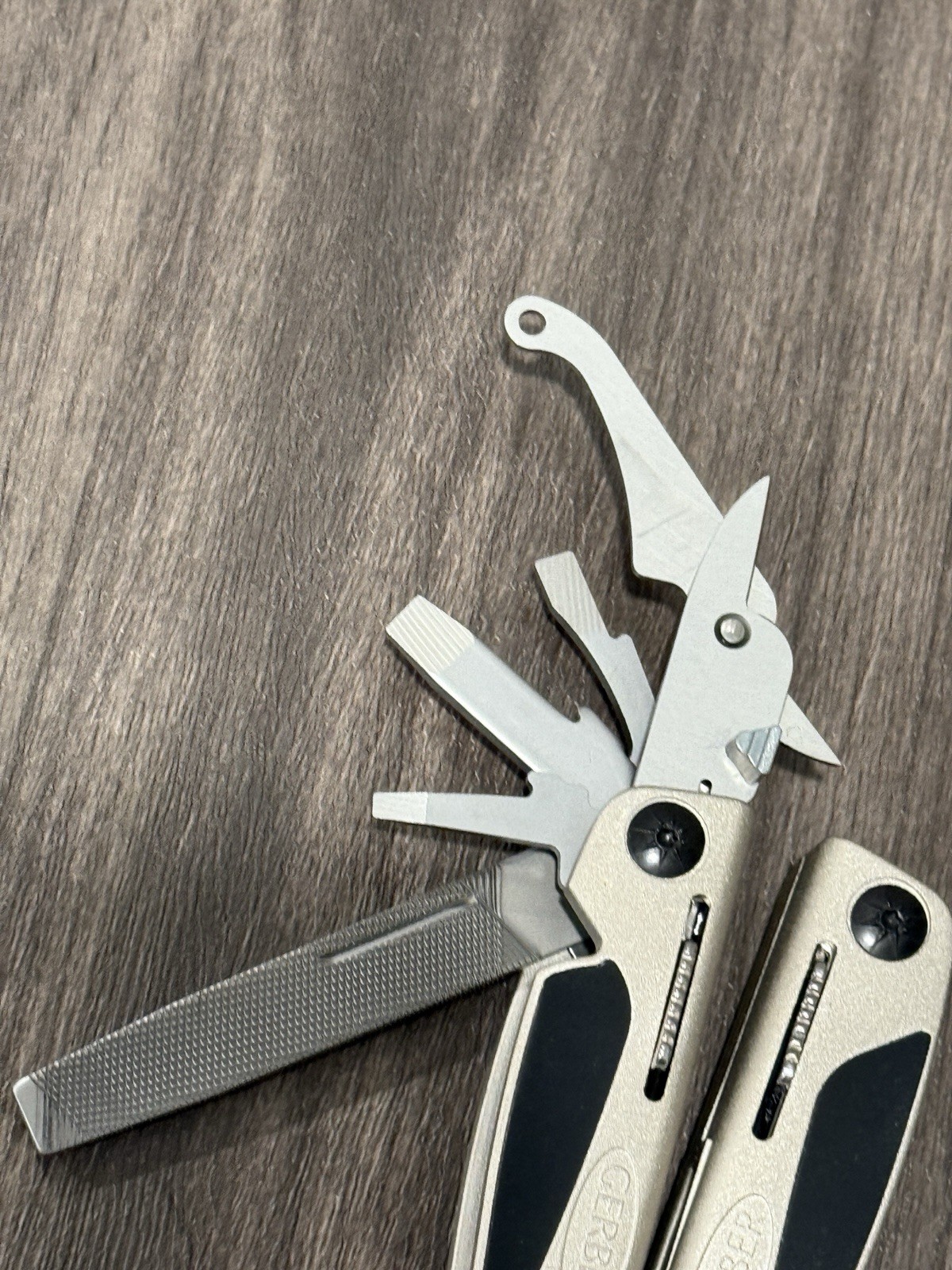 Gerber Legend MP800 Multi Tool /Multi Plier. Assembled in USA