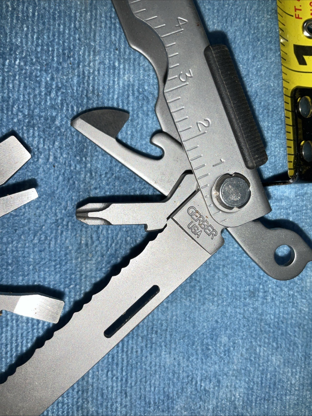Gerber USA Multi-Plier 400 Original Black Oxide SnubNose Multi-Tool w/Sheath(576