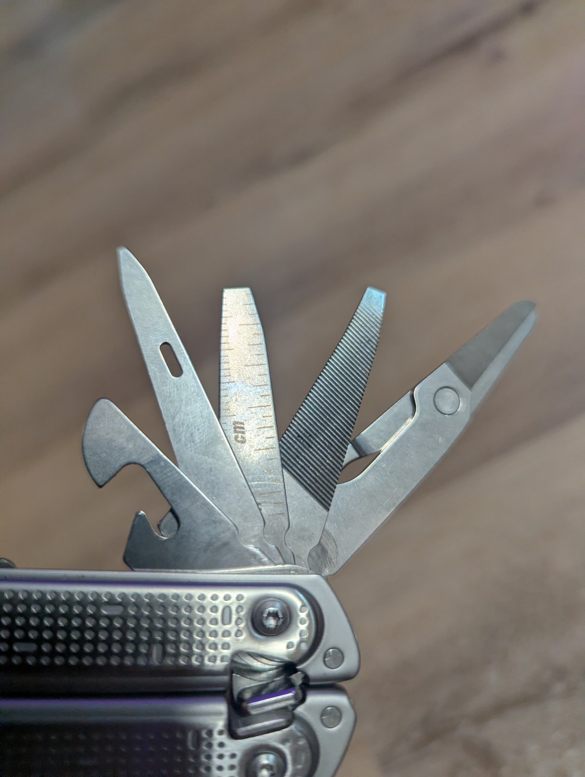 Leatherman Free P2 Stainless Steel Multi Tool