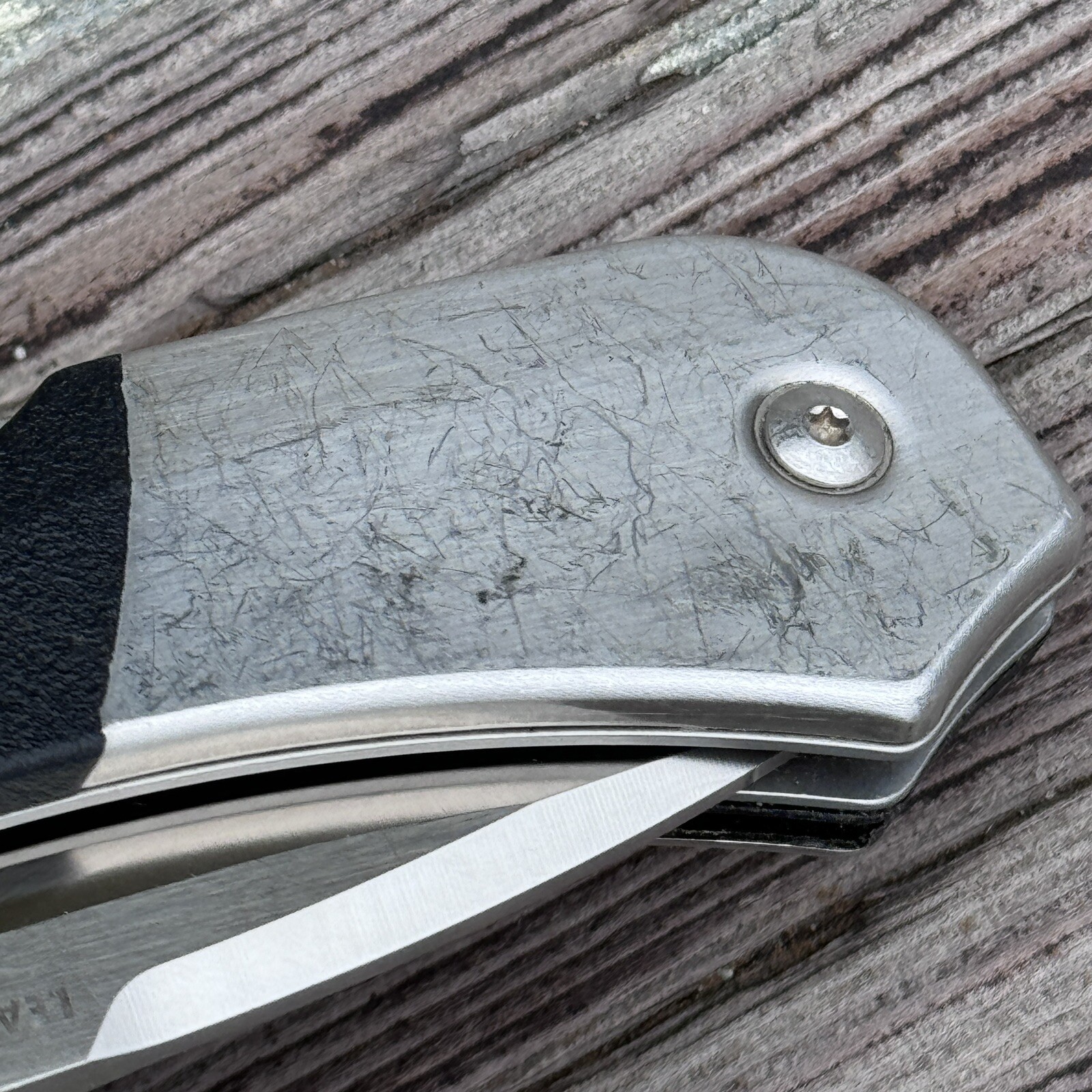 Leatherman E55B multitool (Expanse Series). Premium 154CM Stainless steel