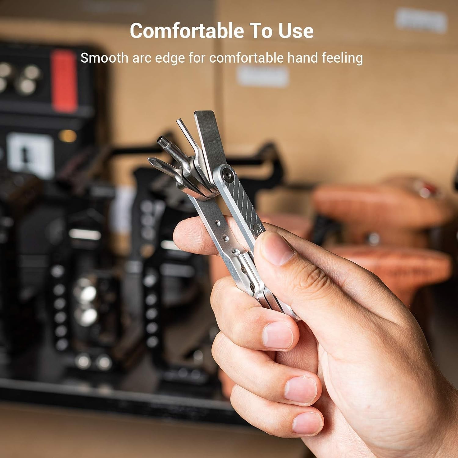 Folding Tool Set with Screwdrivers and Hex Key Wrenches, Seven Functional Too…
