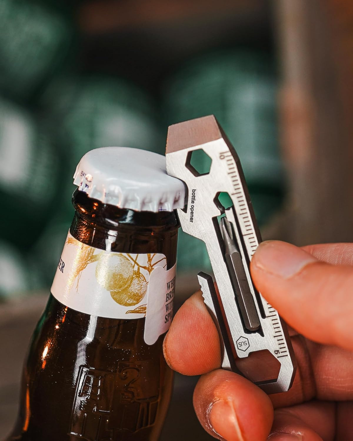 Keyunity KR03 EDC Pry Bar Multitool with Flathead and Phillips Screwdriver Bottl