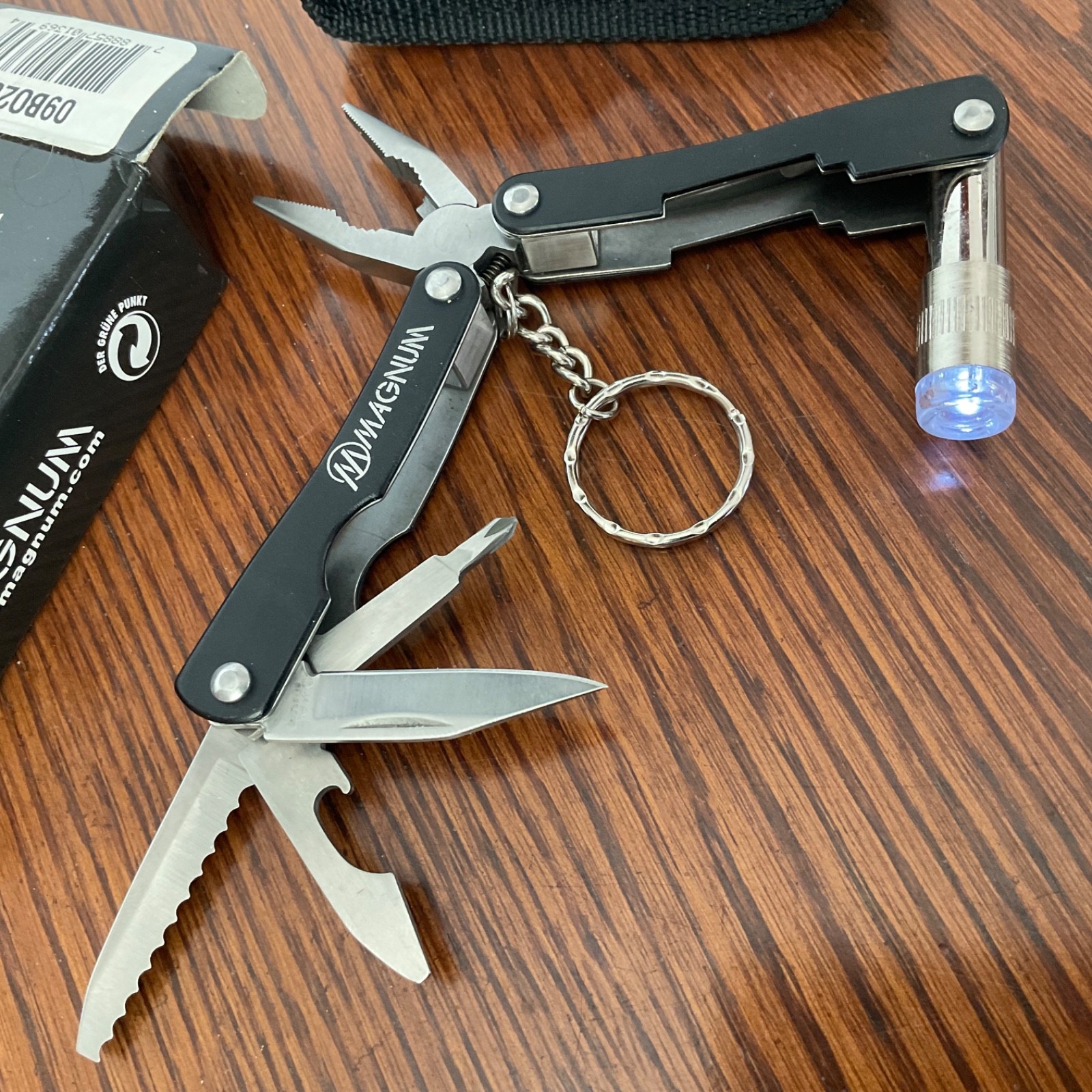 Magnum (Boker) Mini Multitool with keyring and pouch 09B02018
