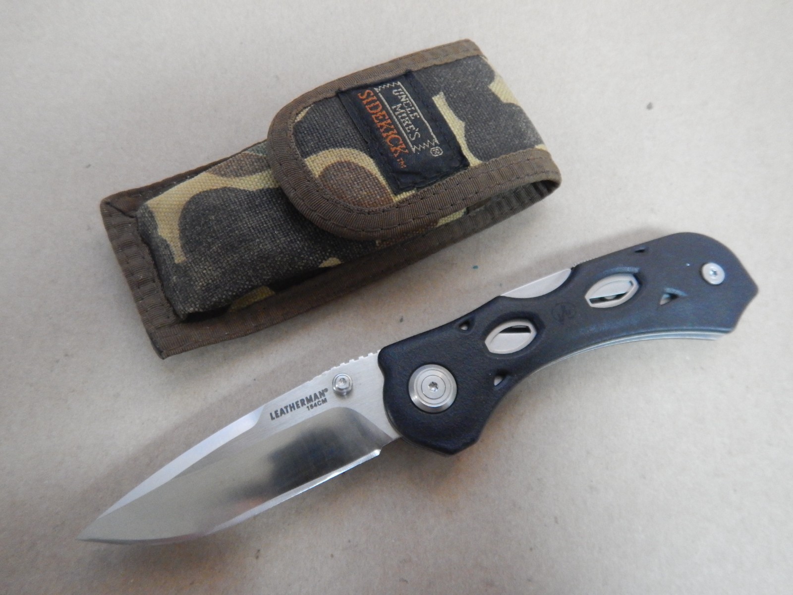 Rare! Leatherman K500X Knife-Multitool 154CM Folder Lockback Knife w/Carabiner
