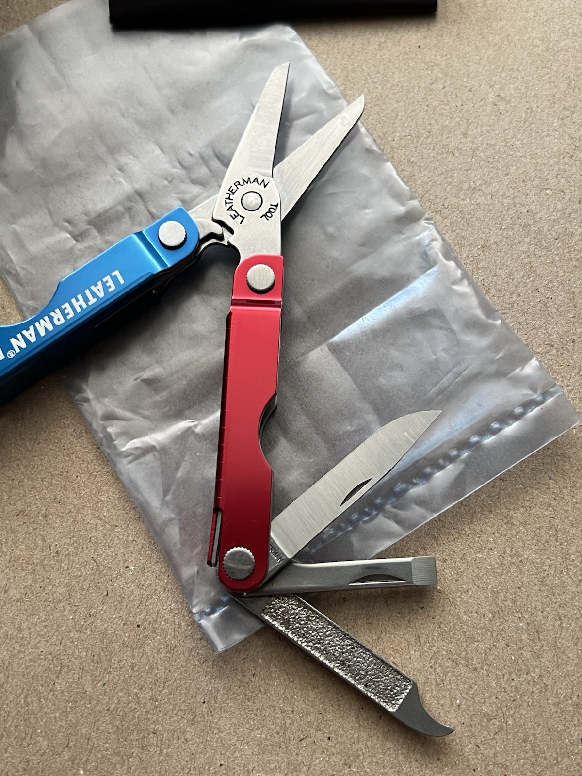 LEATHERMAN Micra – Red & Blue, Mint in Box, Rare.