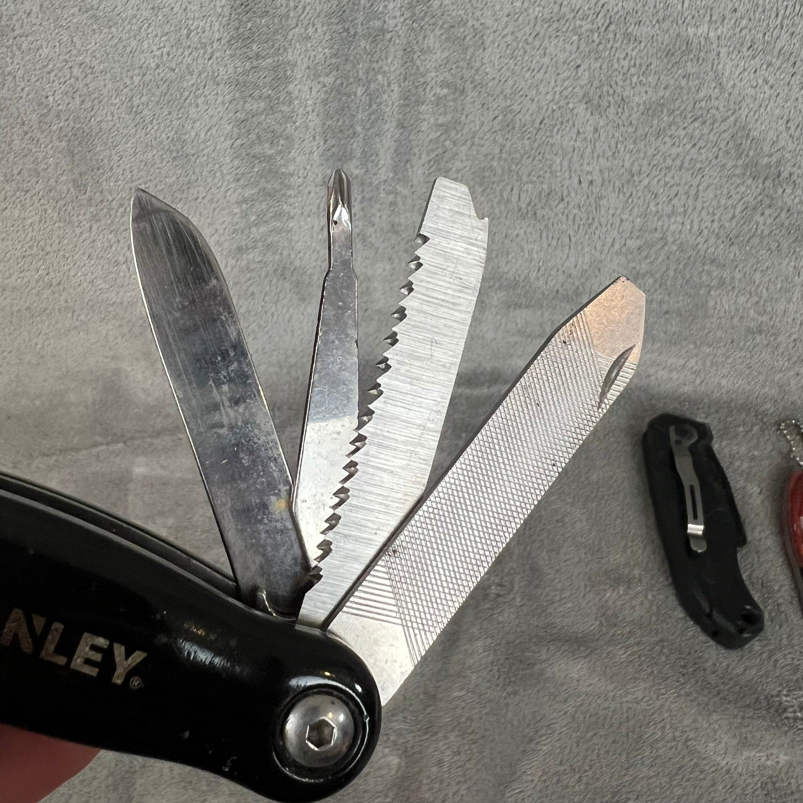 Lot of 4 Pocket Knives AS IS Stanley Multitool Snake Eye Pocket Knife