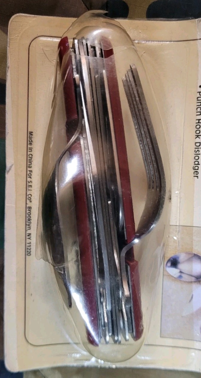 Kilamanjaro 12 Function Fisherman Chow Knife In Box