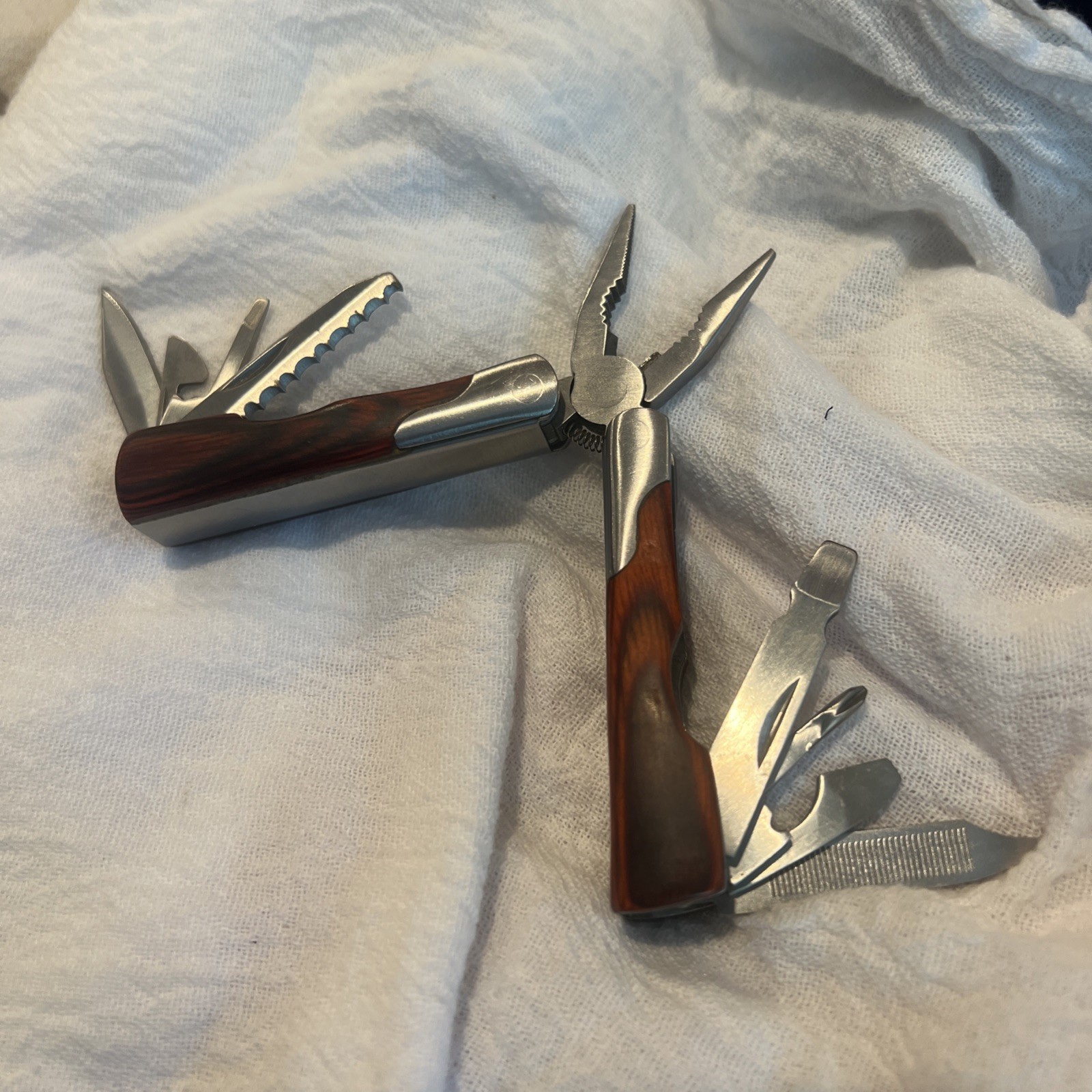 Sheffield 9 In 1 Wood Grain Handle Multi Tool Knife 9 In 1 Made By Sheffield