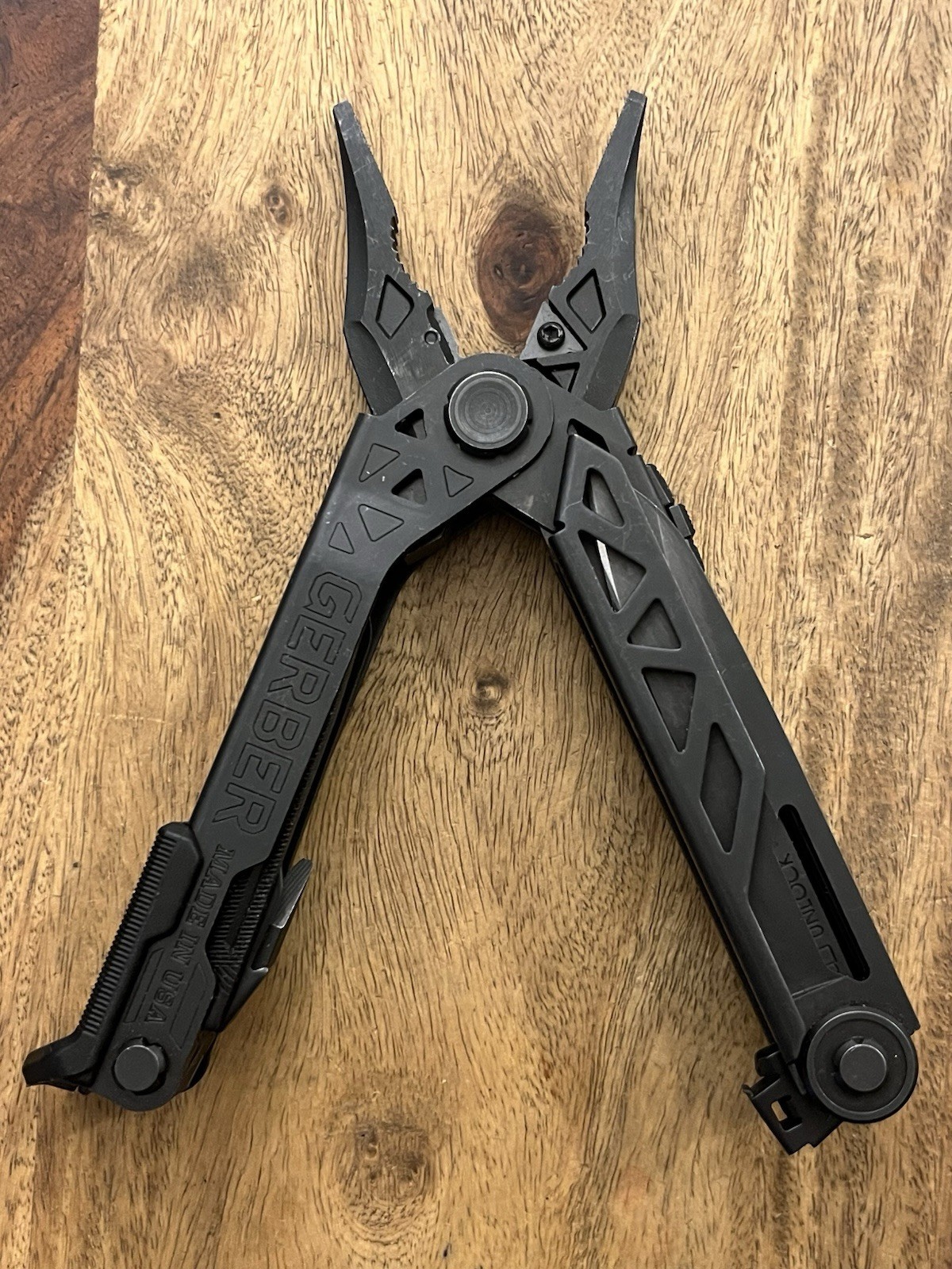 Gerber Center Drive Multi Tool Black USA Excellent Cond w/Sheath & US1 Lot Of 2