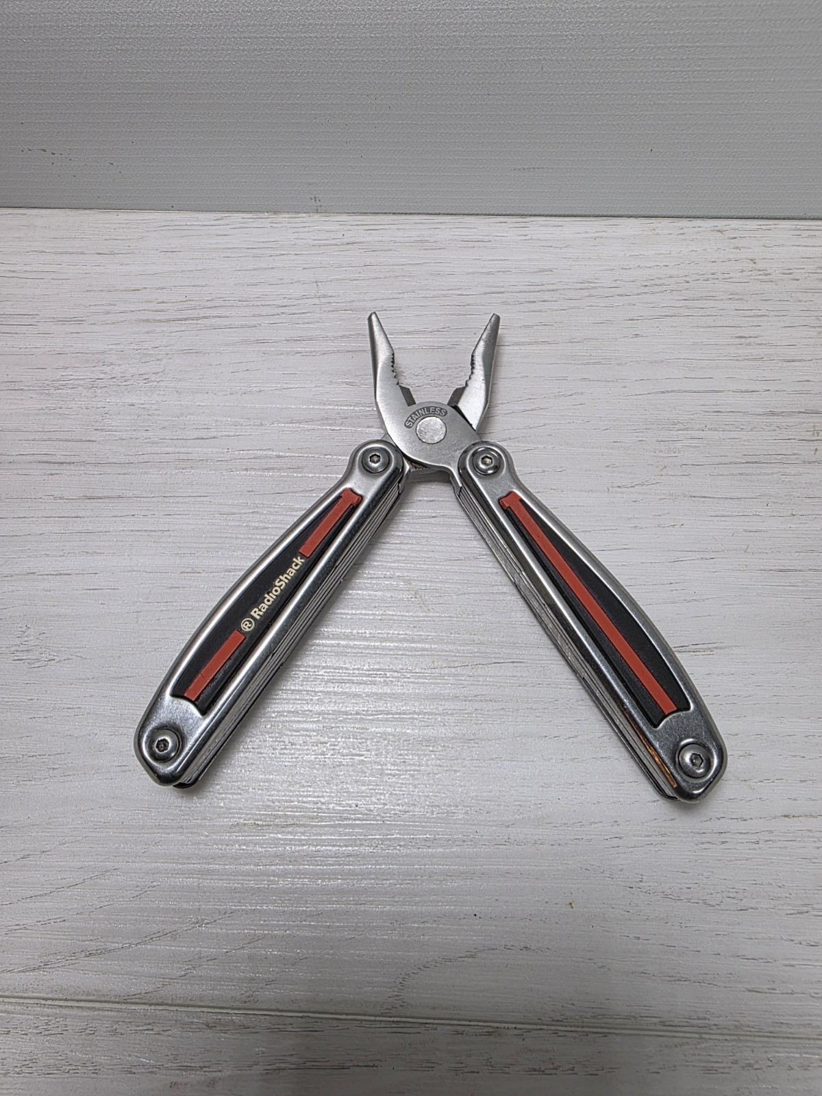 Radio Shack Multi Tool Pocket Utility Knife Rare Retired