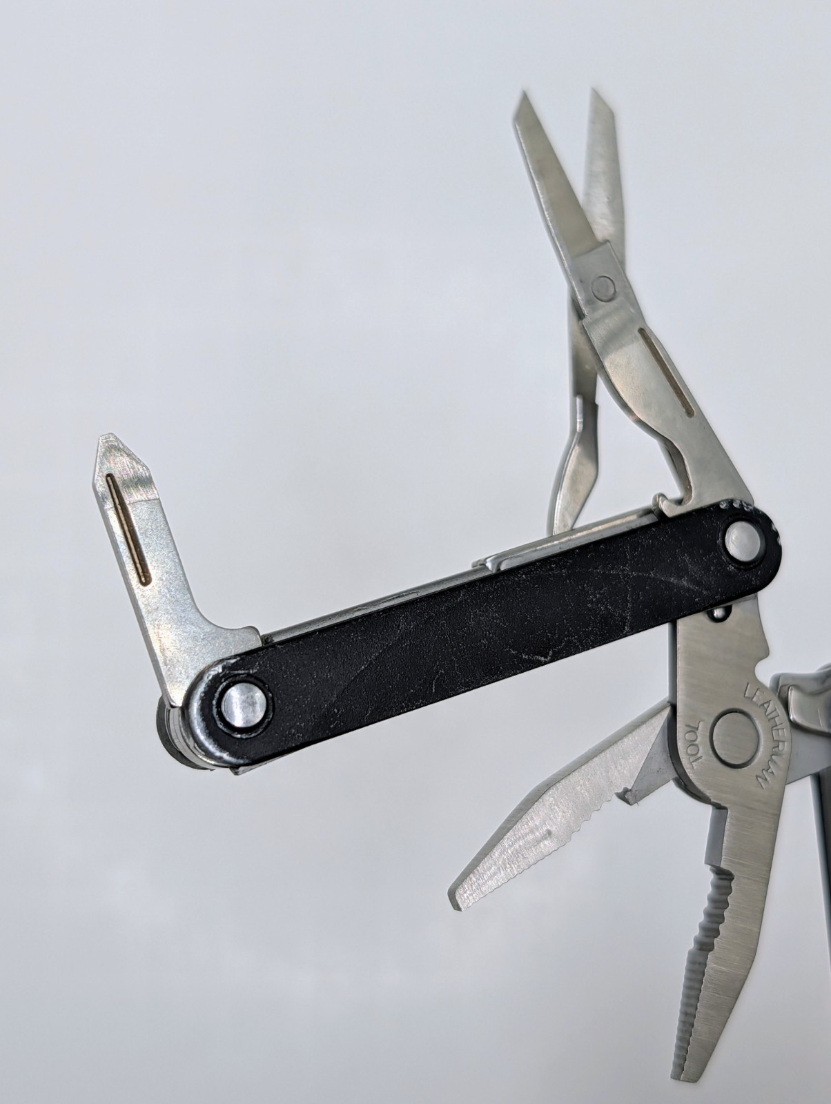 Leatherman SQUIRT Black PS4 9-In-1 MultiTool (Retired) EDC Pliers Blade Scissors