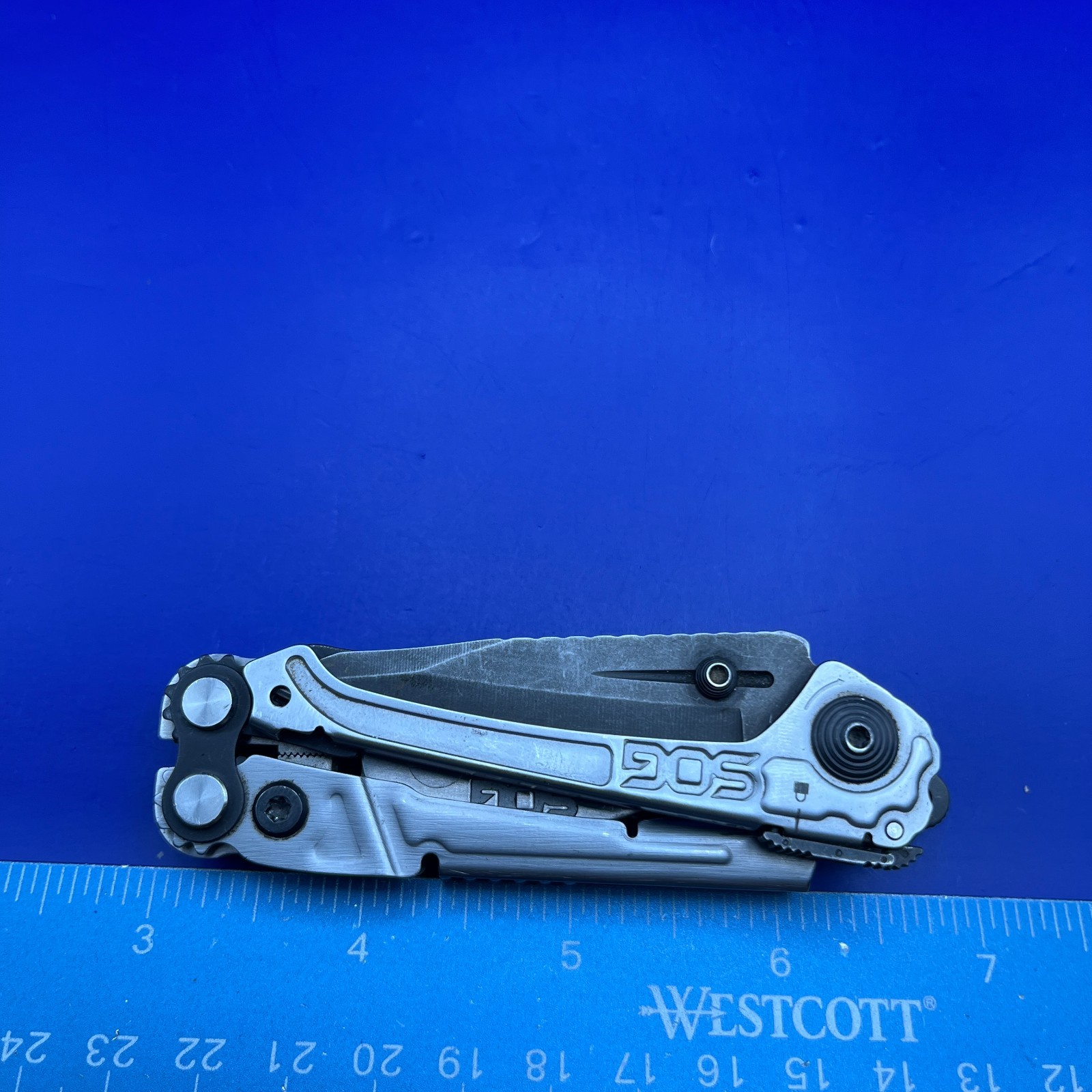 SOG Reactor Folding Pliers Pocket Knife Compact Multi Tool
