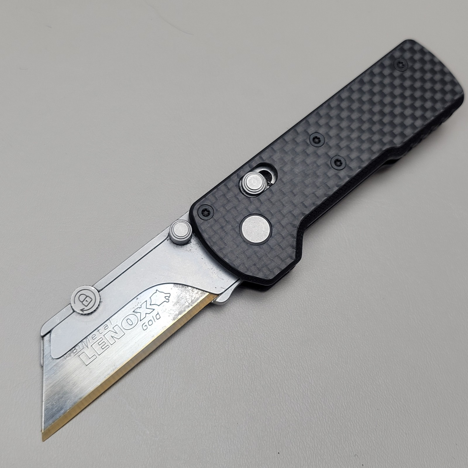 Olight Otacle Utility Knife Multi Tool Carbon Fiber Handle EDC Pocket Tool