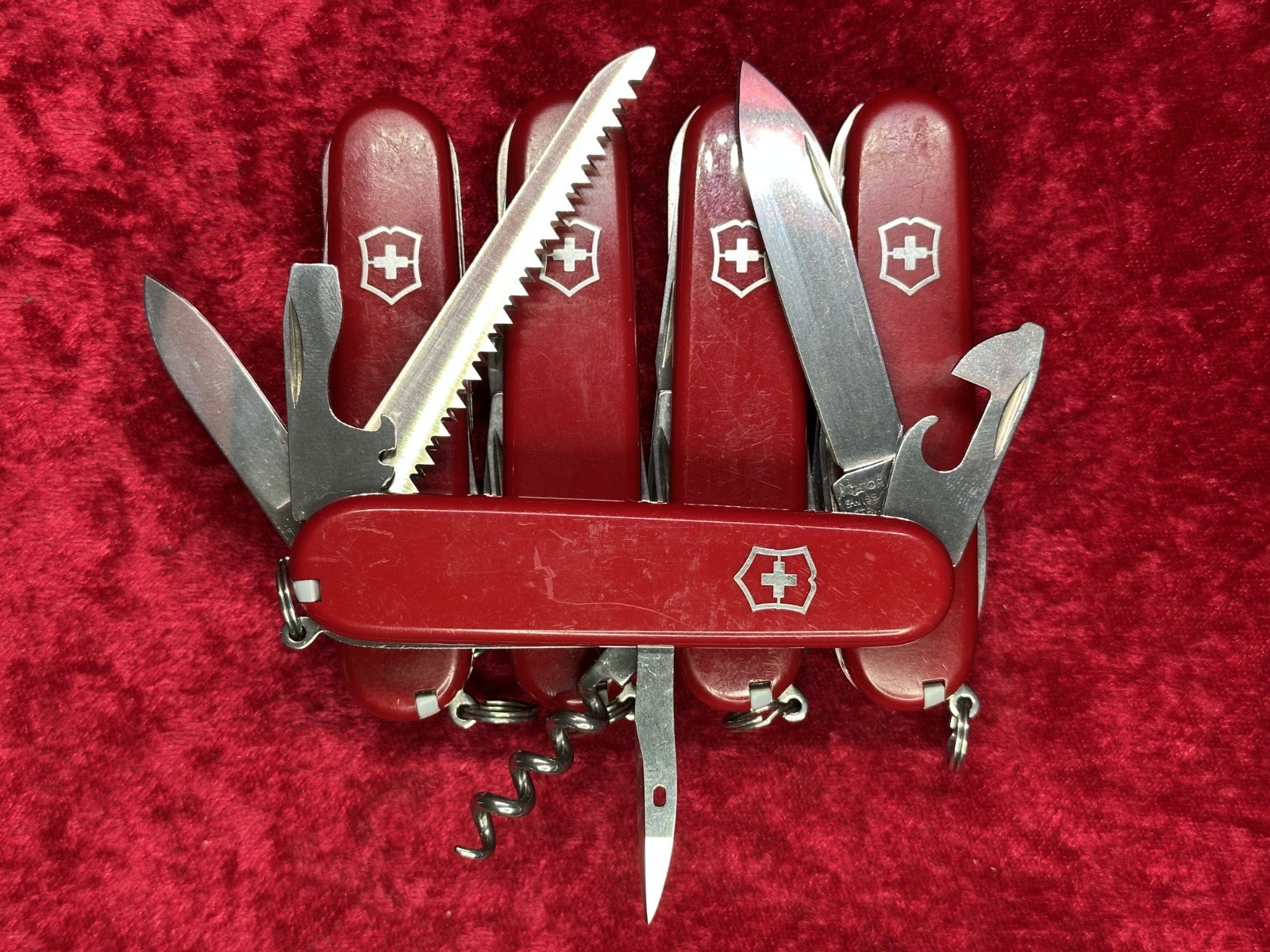 Victorinox Camper 10 Tool 3 Layer Swiss Army Knife No Sheath Random Pick (184)