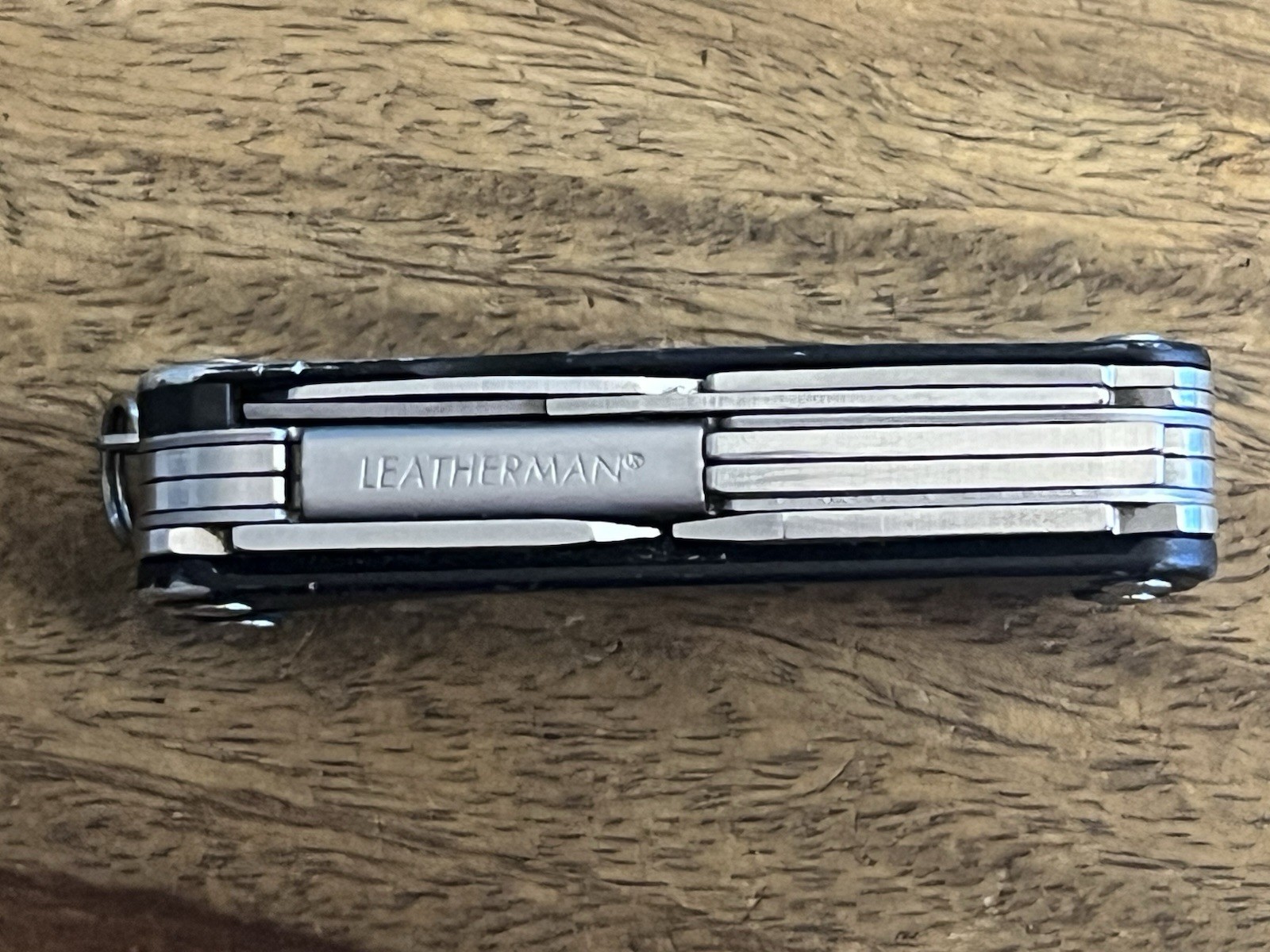 RETIRED Leatherman Squirt PS4 MultiTool Black DISCONTINUED SUPER NICE!
