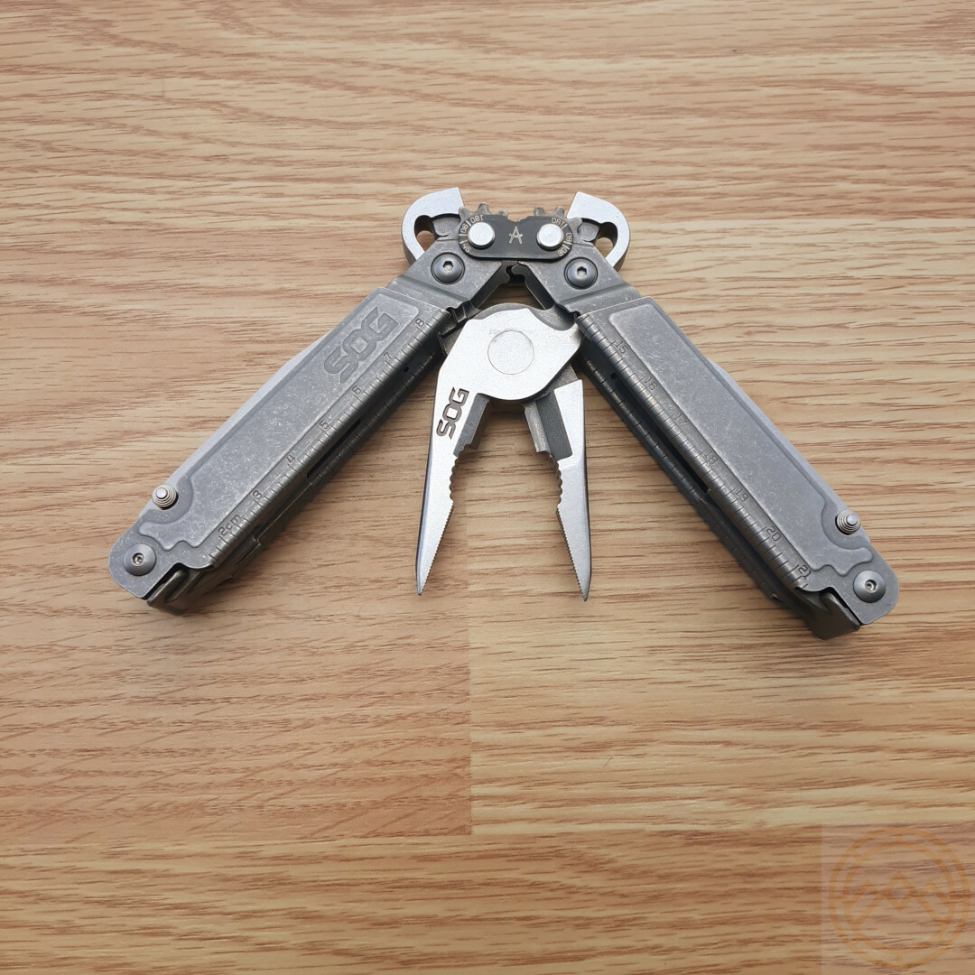 SOG PowerAccess Assist SW Pliers Ruler Awl Wire Cutter/Crimper Drivers Openers