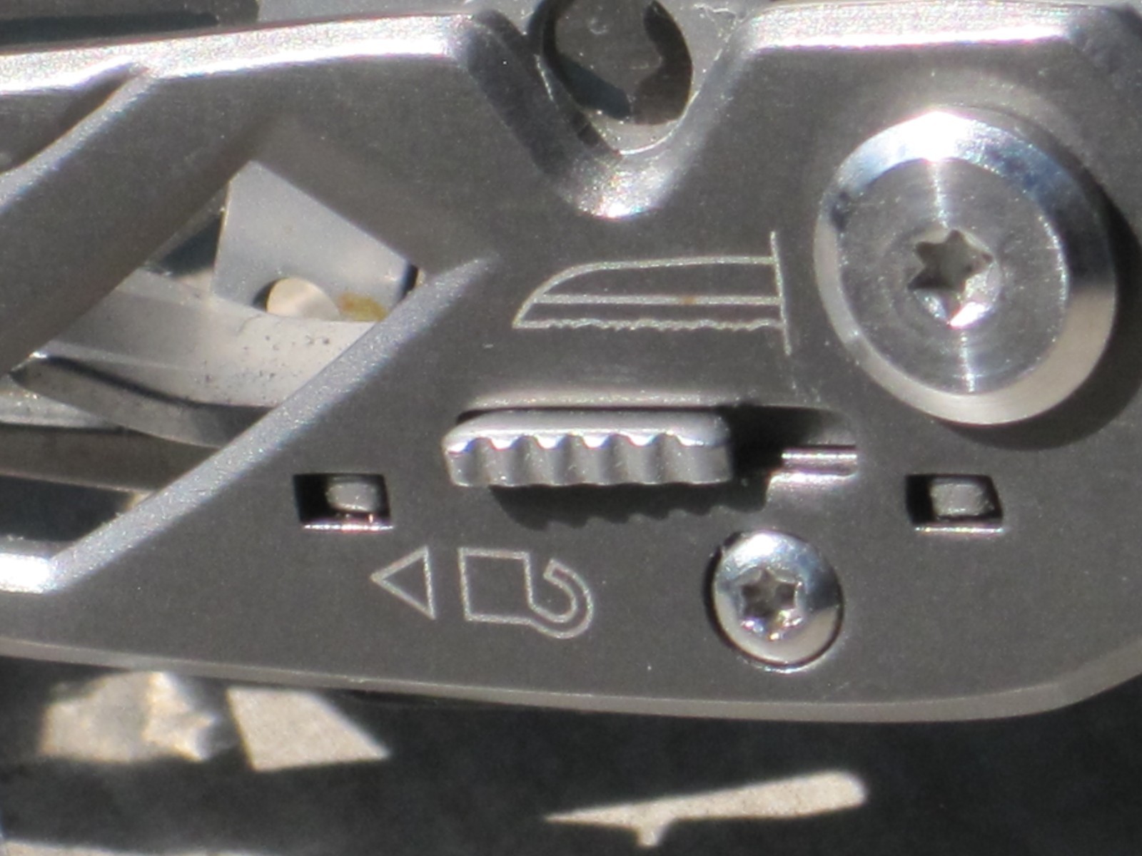 GERBER “SUSPENSION” Multitool, 10-tools