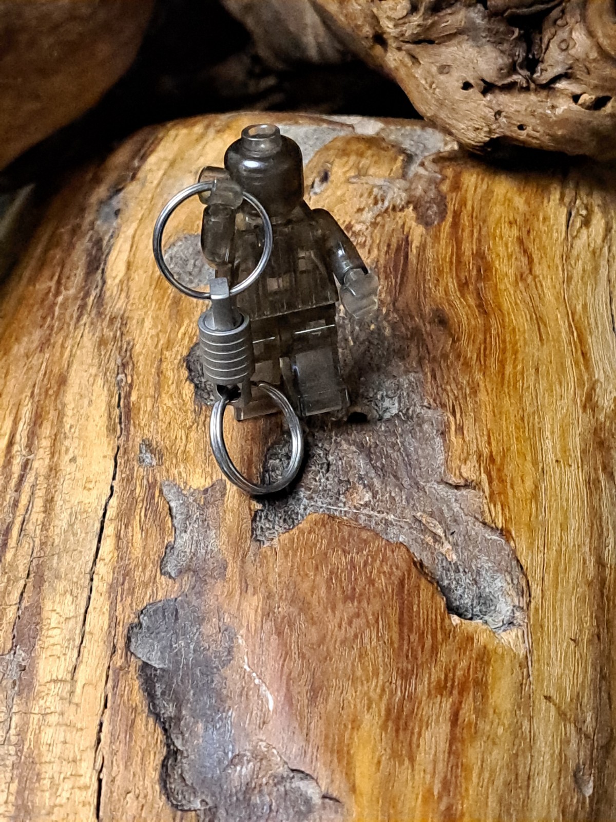 Pro Mini Series Titanium Swivel With 15mm Titanium Keyrings