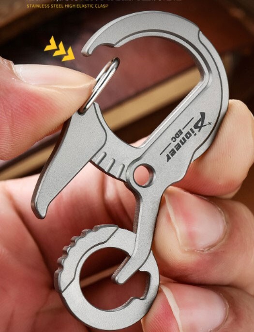 EDC Titanium Alloy Multi tools Personalize Keychain Bottle Opener Outdoor Buckle