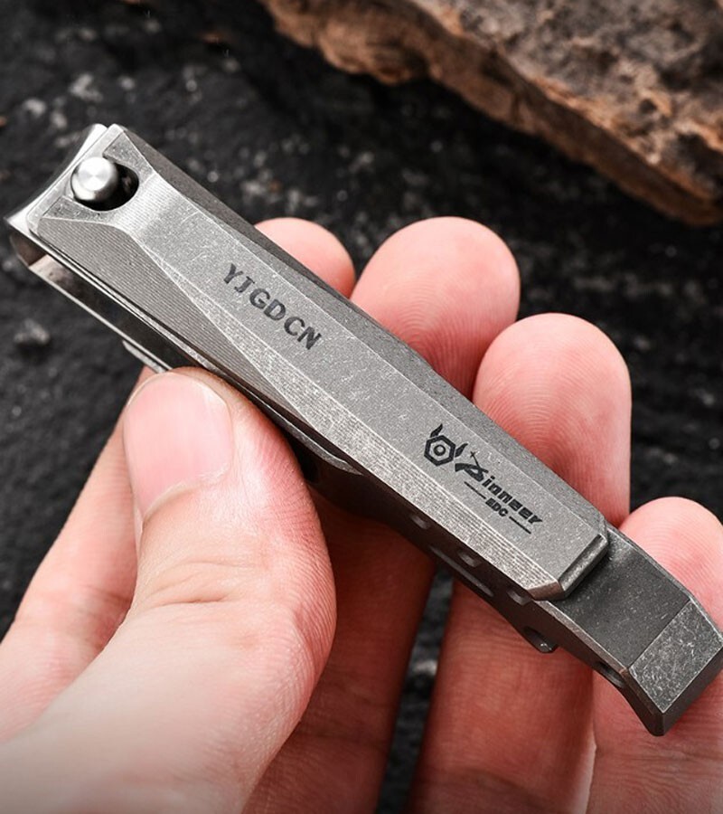 EDC Titanium Alloy Portable Multi Tools Nail Clippers Opener Hanging Buckle File
