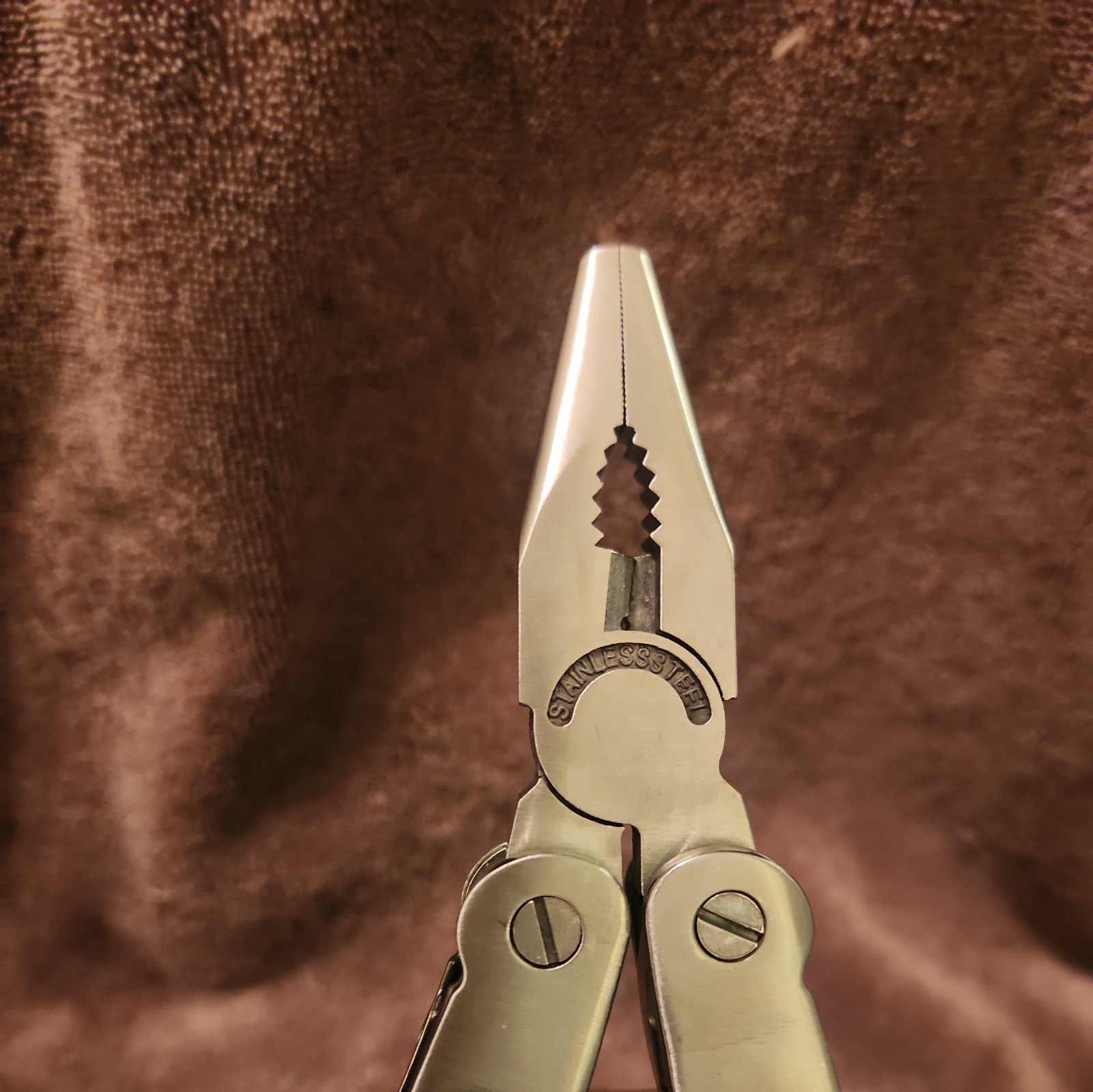 Wood Handle Stainless Steel Multi Tool with Bits 7″Open