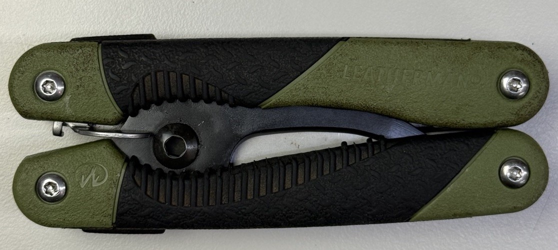 Leatherman Vista Hybrid Pruner hunting multi tool knife Excellent Condition