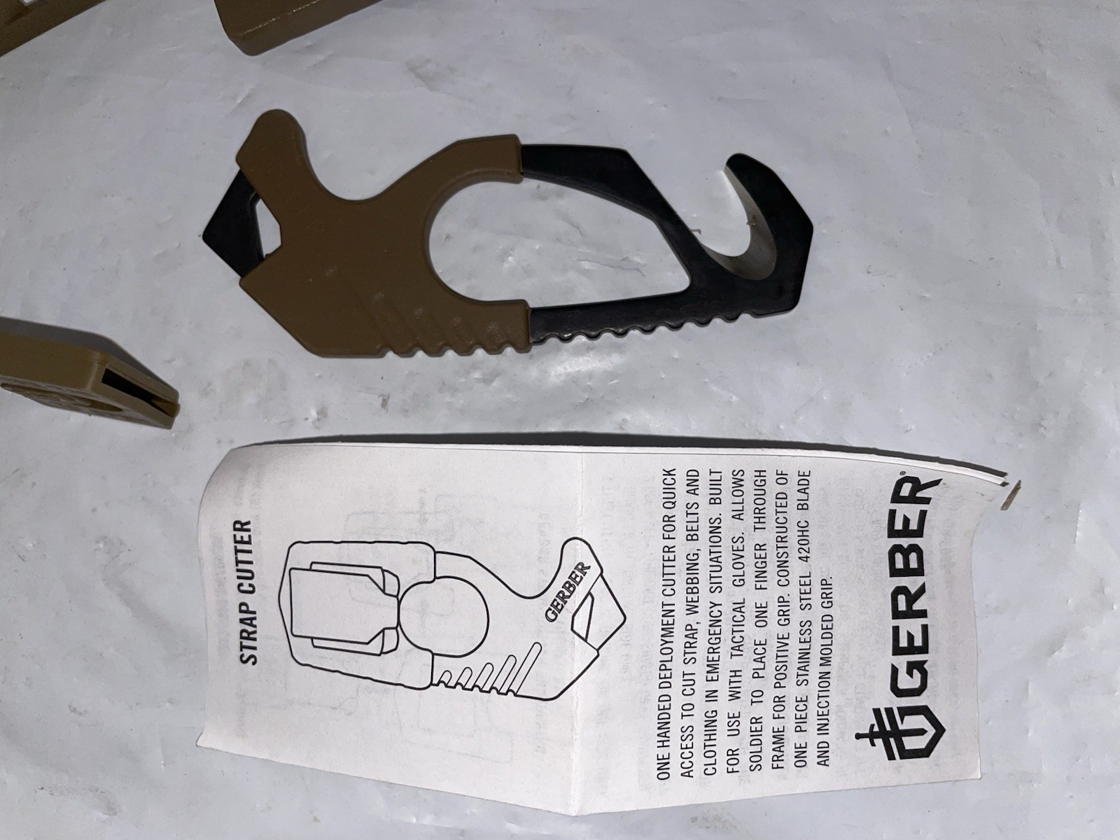 Gerber 30-000132 Emergency Strap, Webbing And Belt Cutter