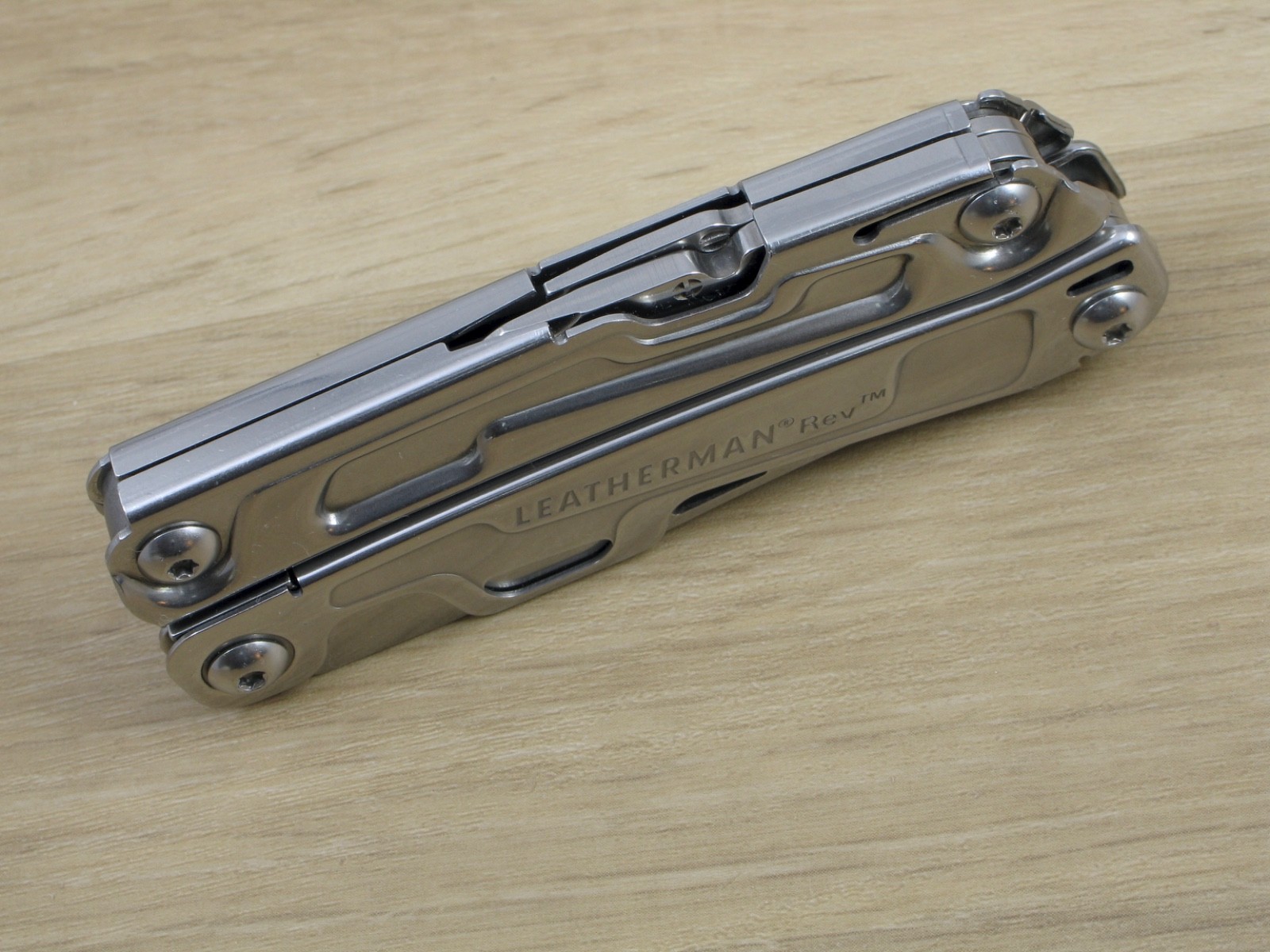 Leatherman Rev Multi-Tool, Knife, Pliers, Stainless, USA – VG