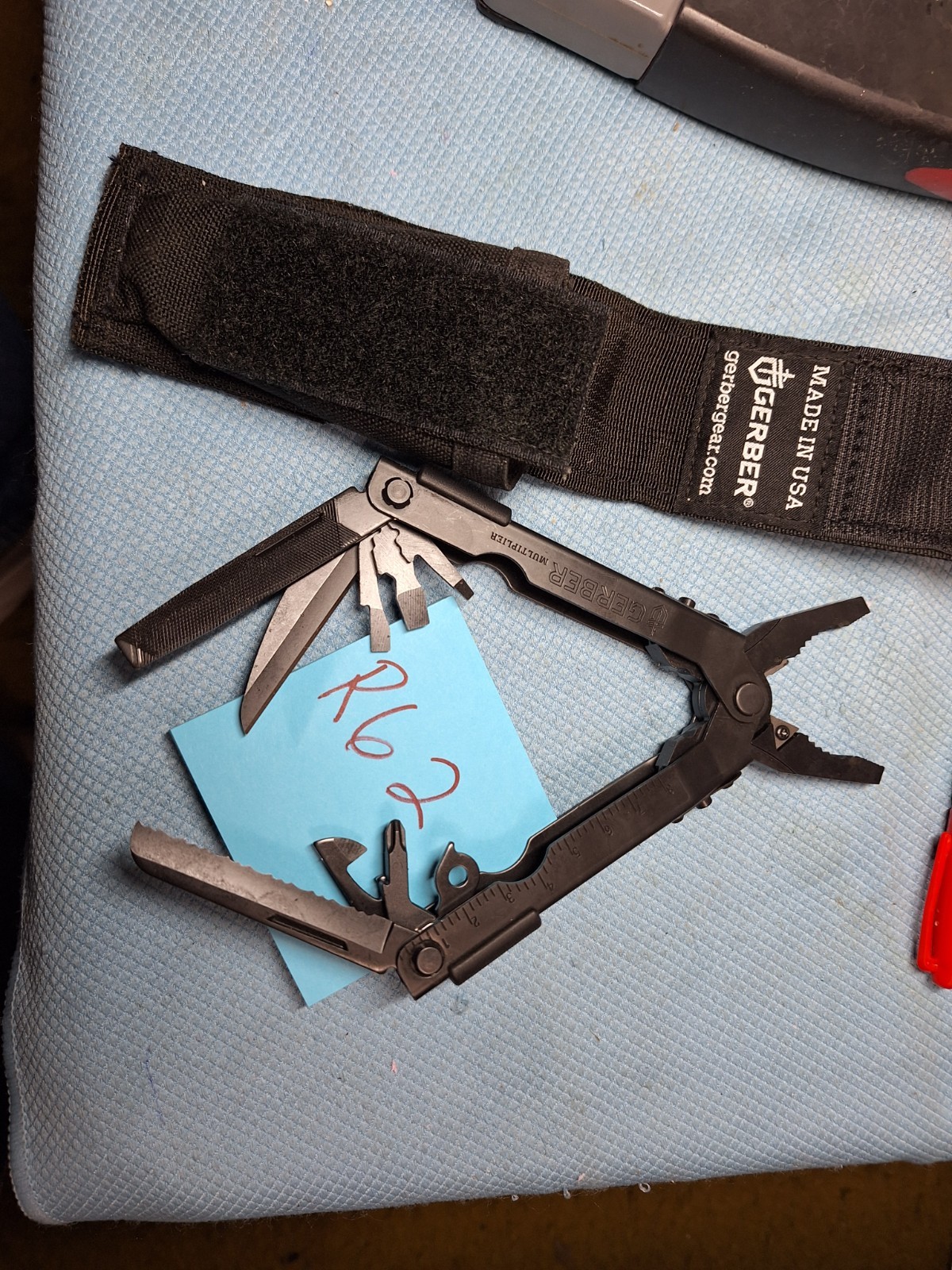 1 BLACK Gerber BLUNT NOSE PLYERS Multi Tool Fishing Camping LOT R62