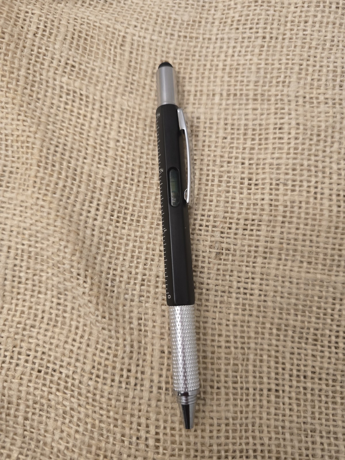 6-in-1 Multifunctional Tool Pen
