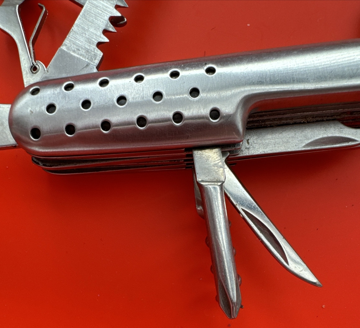 Winchester Multi-tool 3″ 10 Functions, Pocket Knife Excellent!