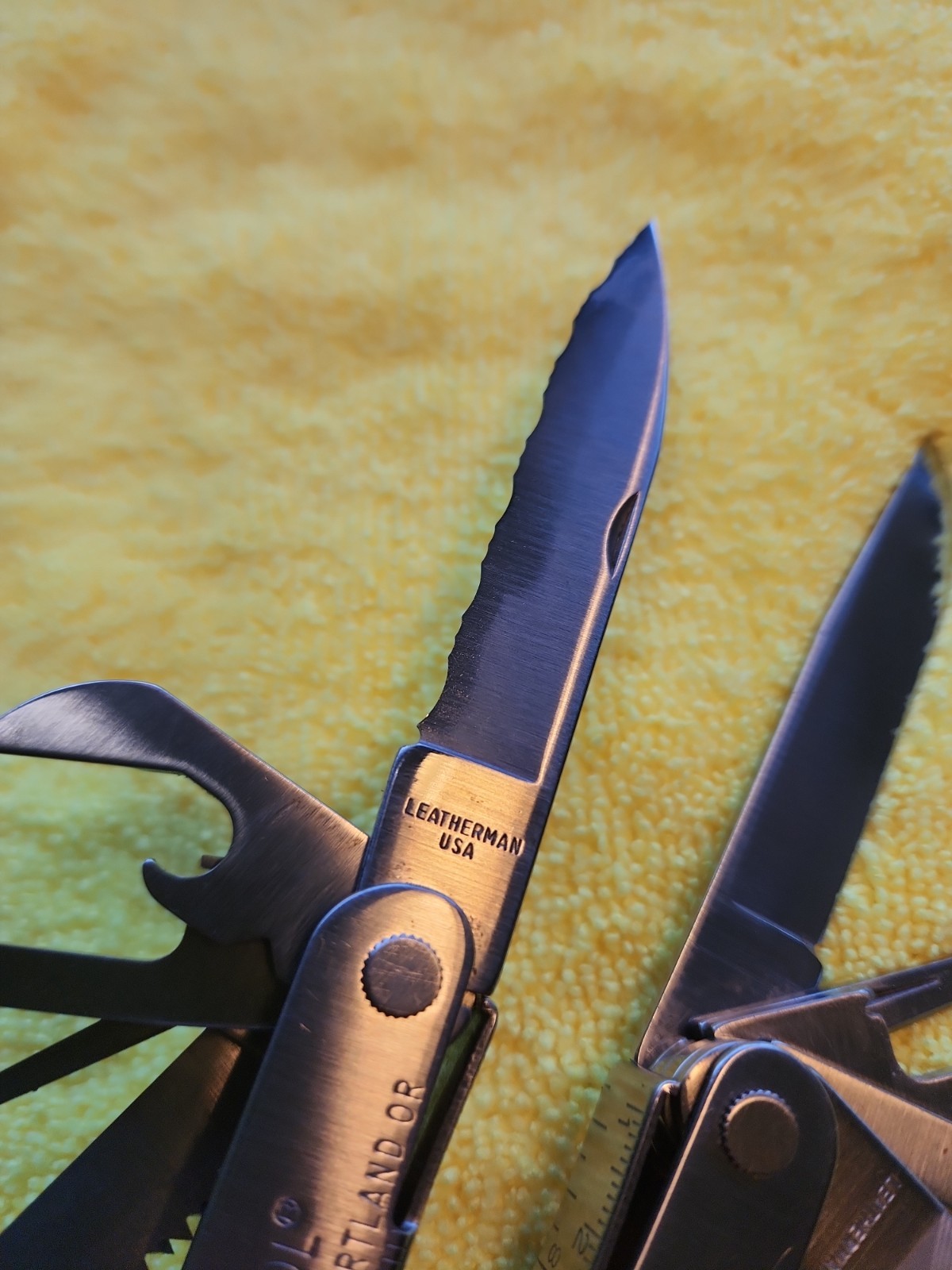 Vintage Leatherman Super Tool Pat Pending with Leather Sheath Super Nice