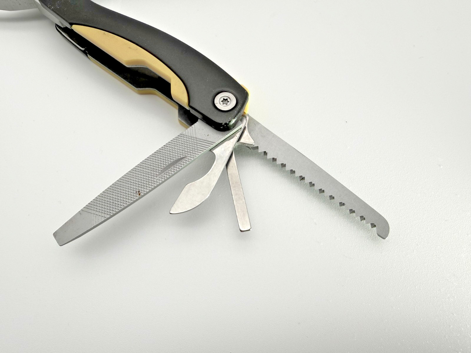ZERODARK Multi Tool Pliers Knife Saw Screwdrivers File Compact EDC Tool