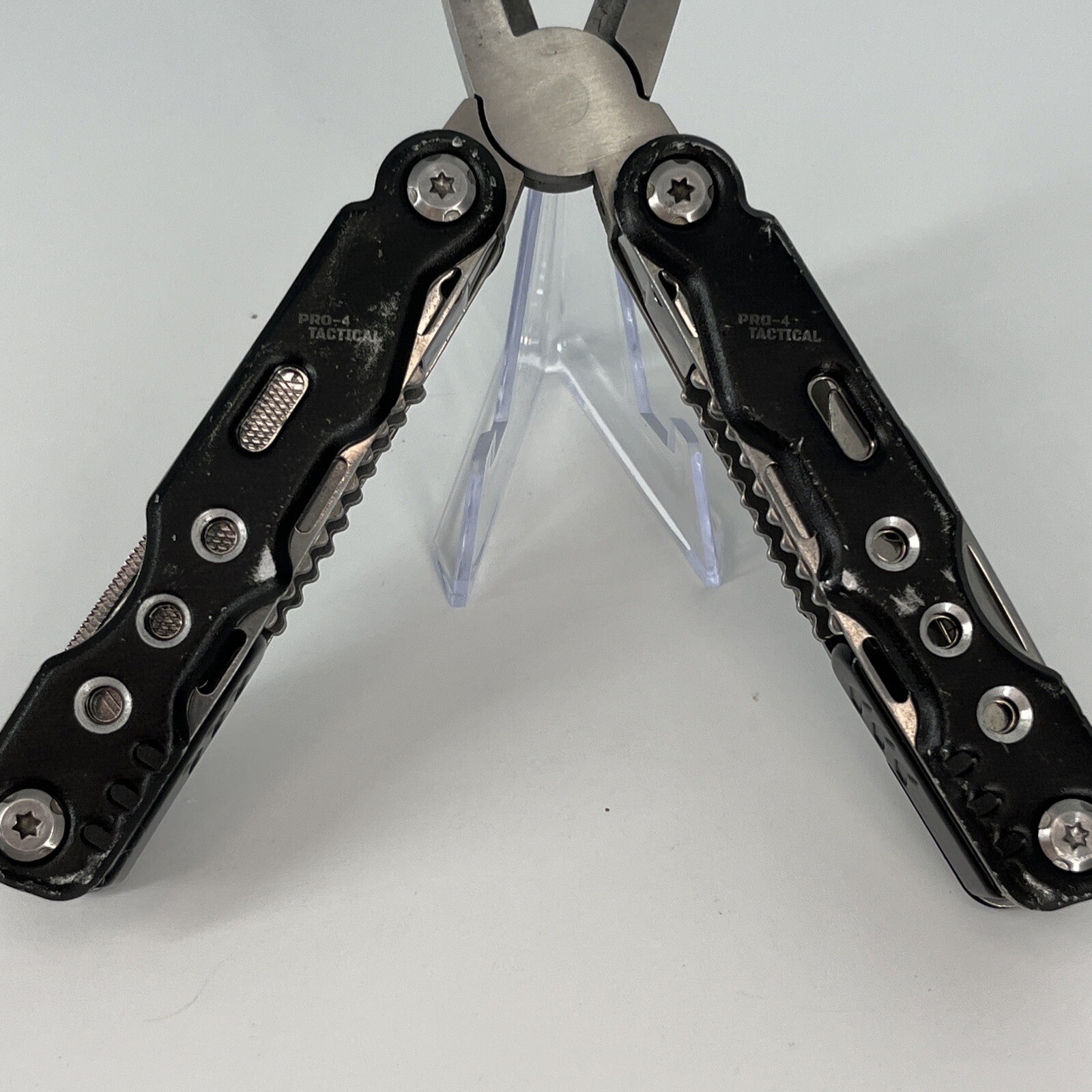 PRO-4 12 in 1 Tactical Multi Tool stainless steel knife pliers Outdoors Military