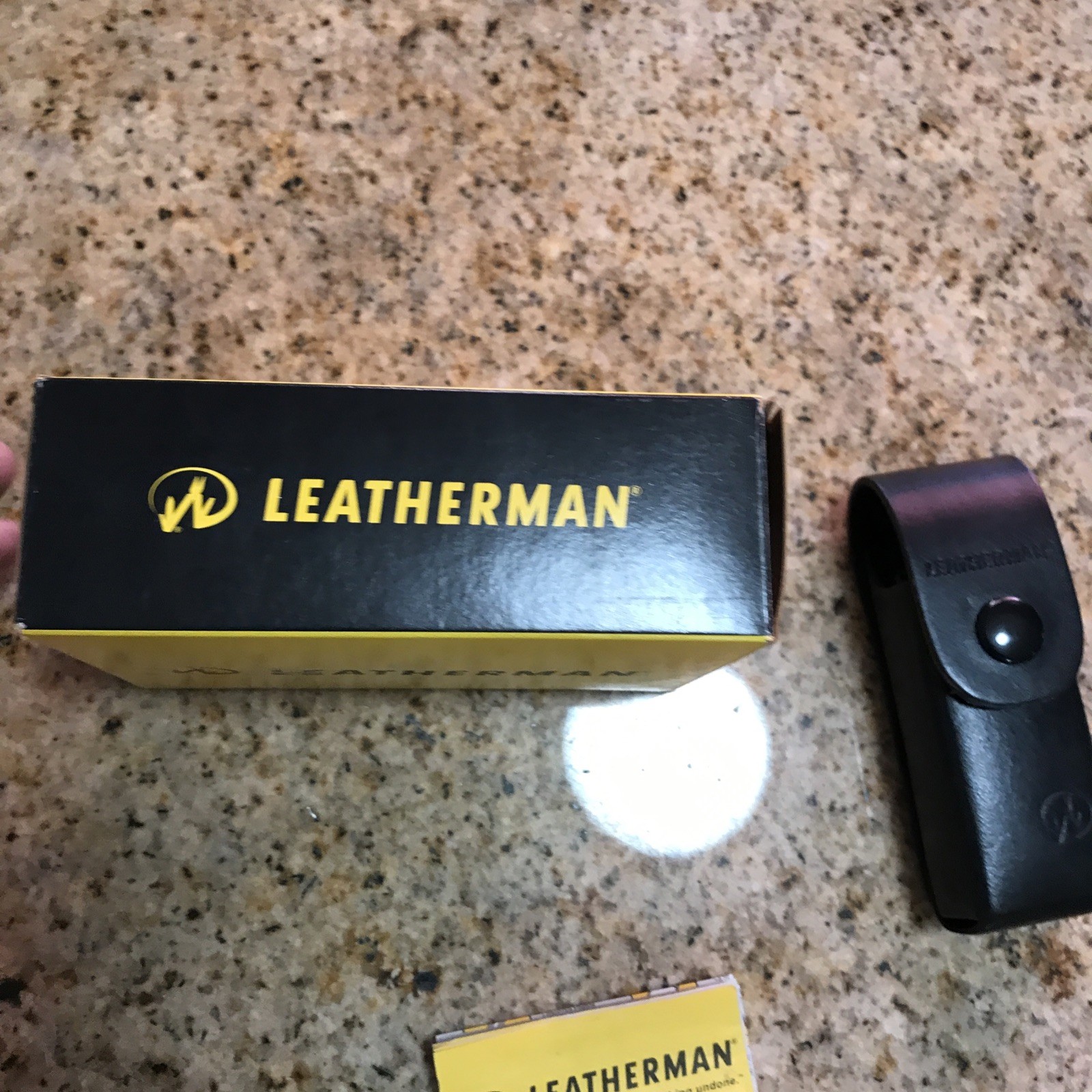 Leatherman Crunch multitool, Leather Sheath, Made in USA in 2011 Mint Condition