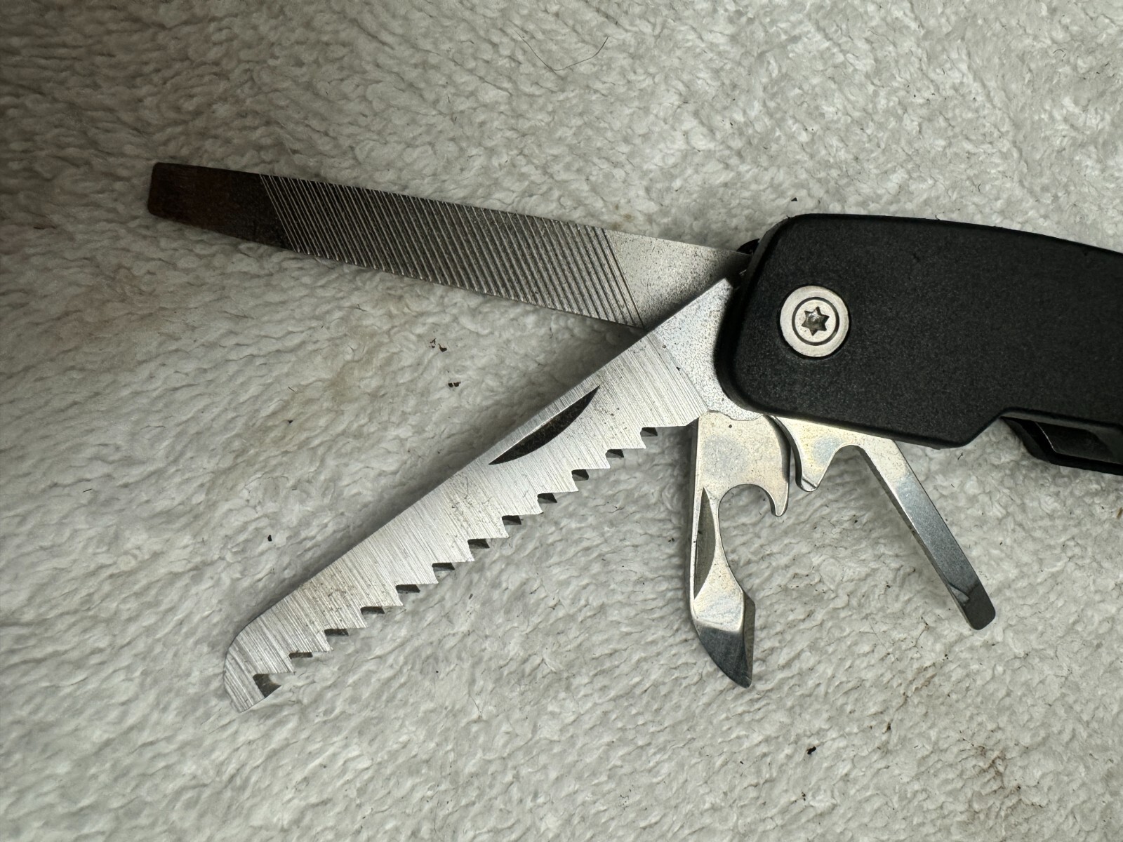 SMARTGEAR 12 in 1 MULTITOOL Pliers Knife Opener Saw File Survival Hiking